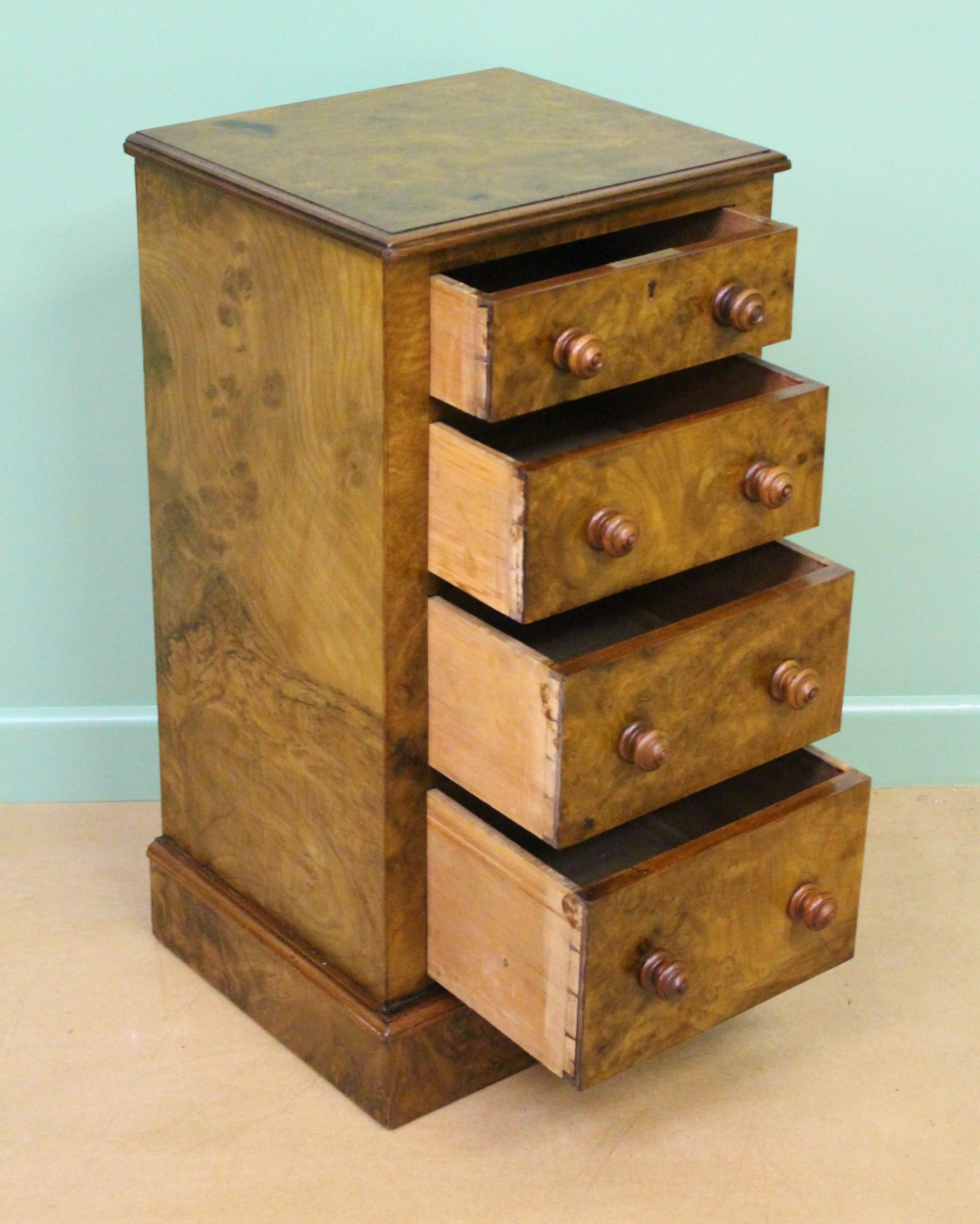 Pair of Victorian Burr Walnut Bedside Chests For Sale 7