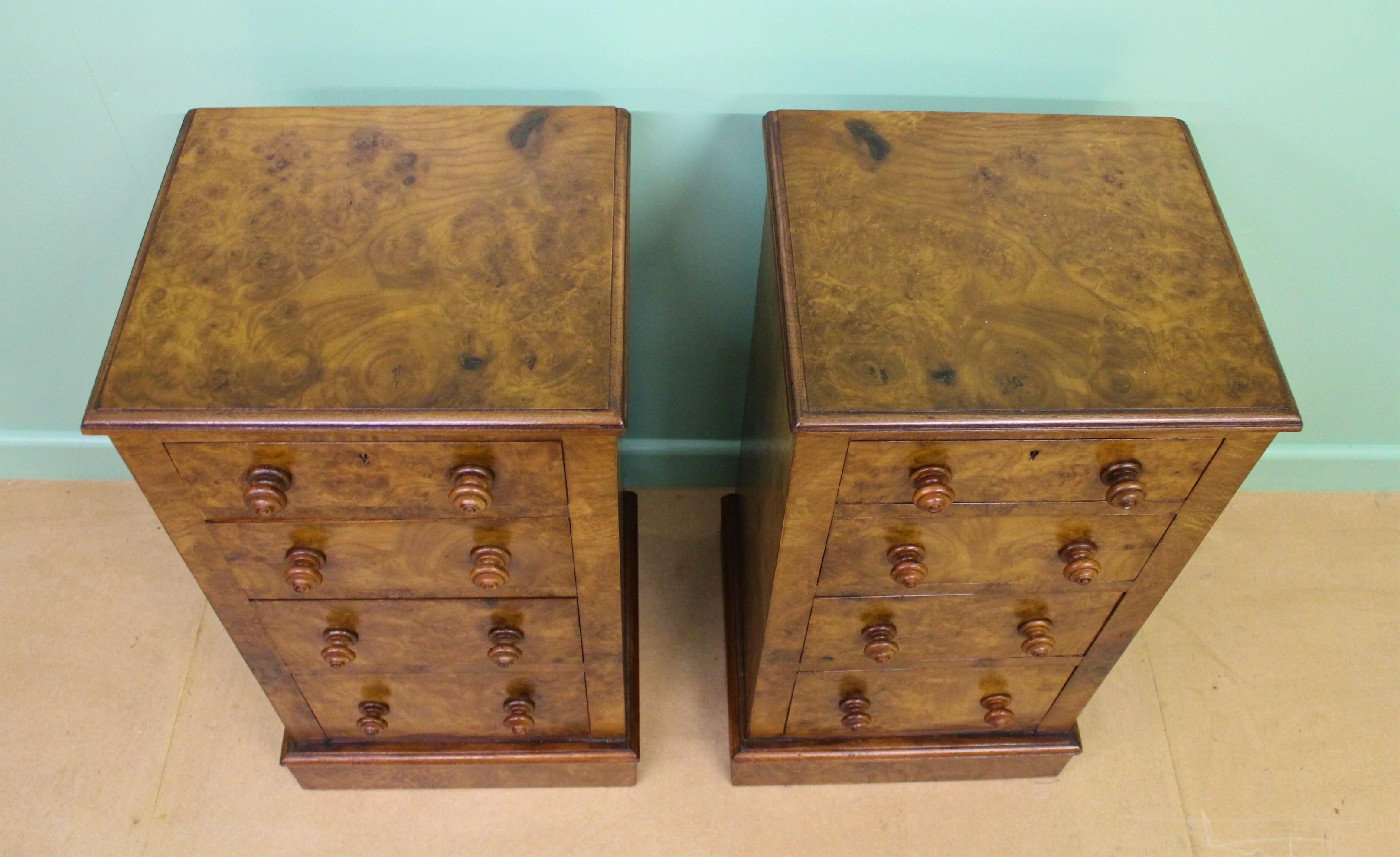 English Pair of Victorian Burr Walnut Bedside Chests For Sale