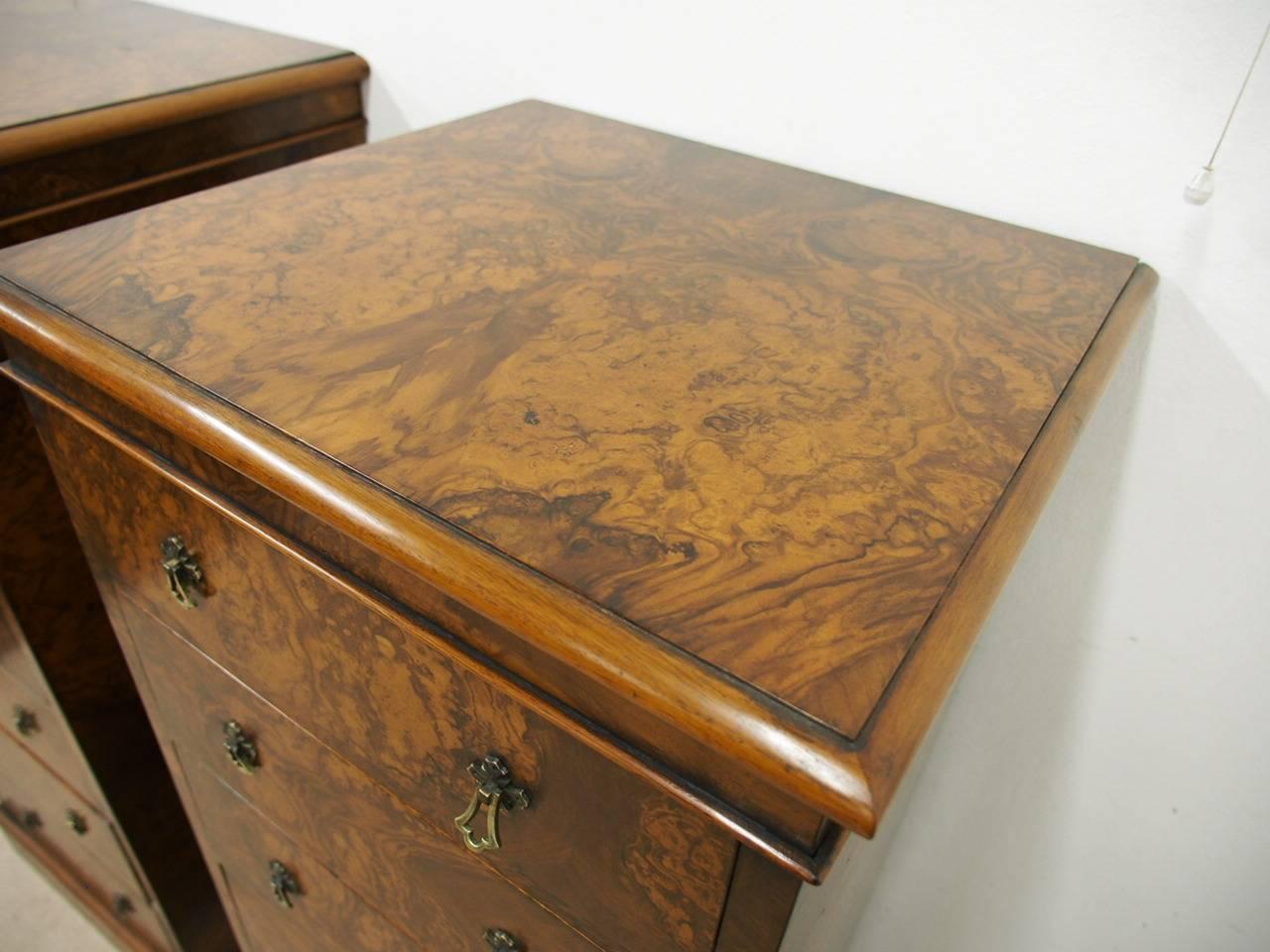 Late 19th Century Pair of Victorian Burr Walnut Chest of Drawers