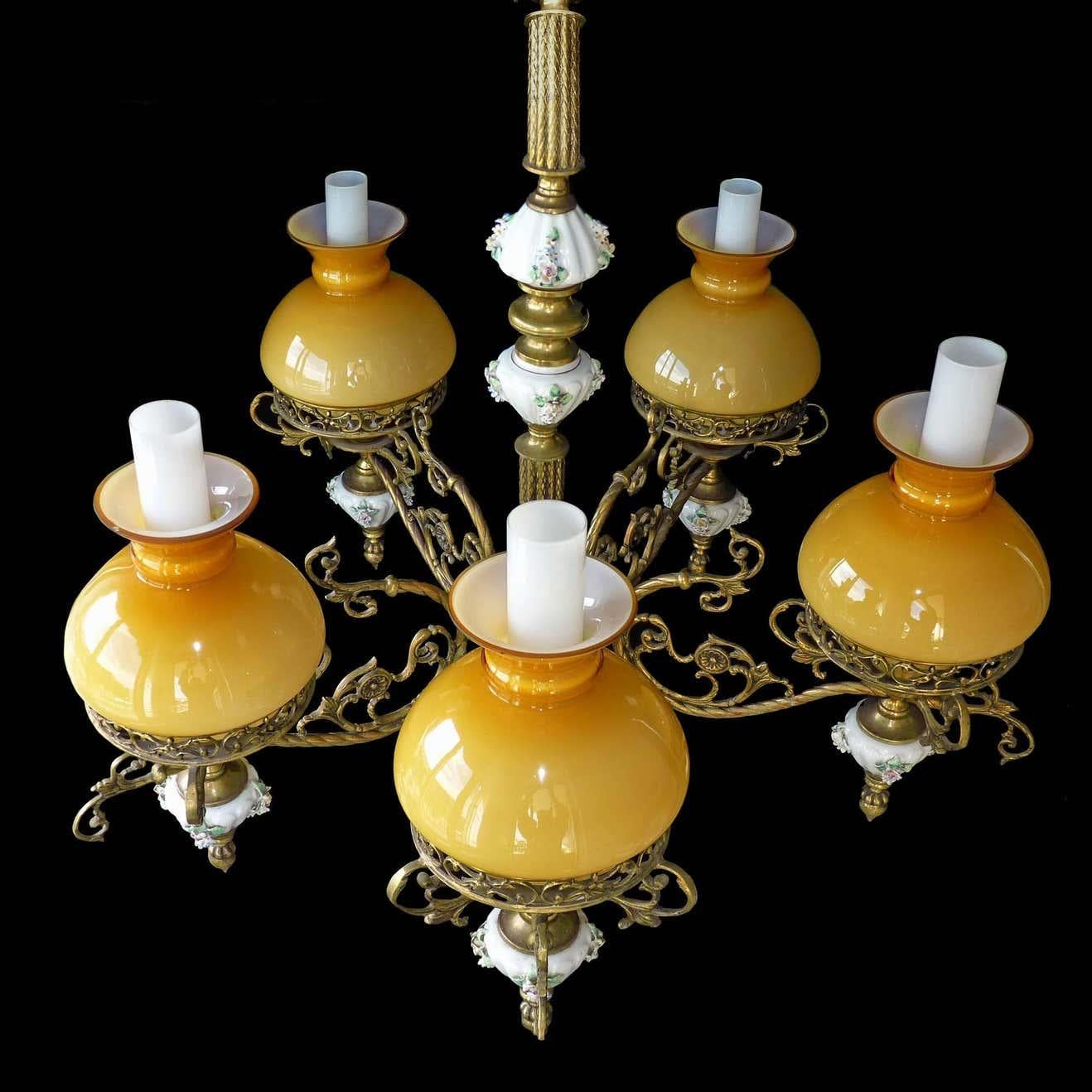 20th Century Victorian Chandelier with Porcelain Flowers, Gilt Bronze & Amber Glass Globes
