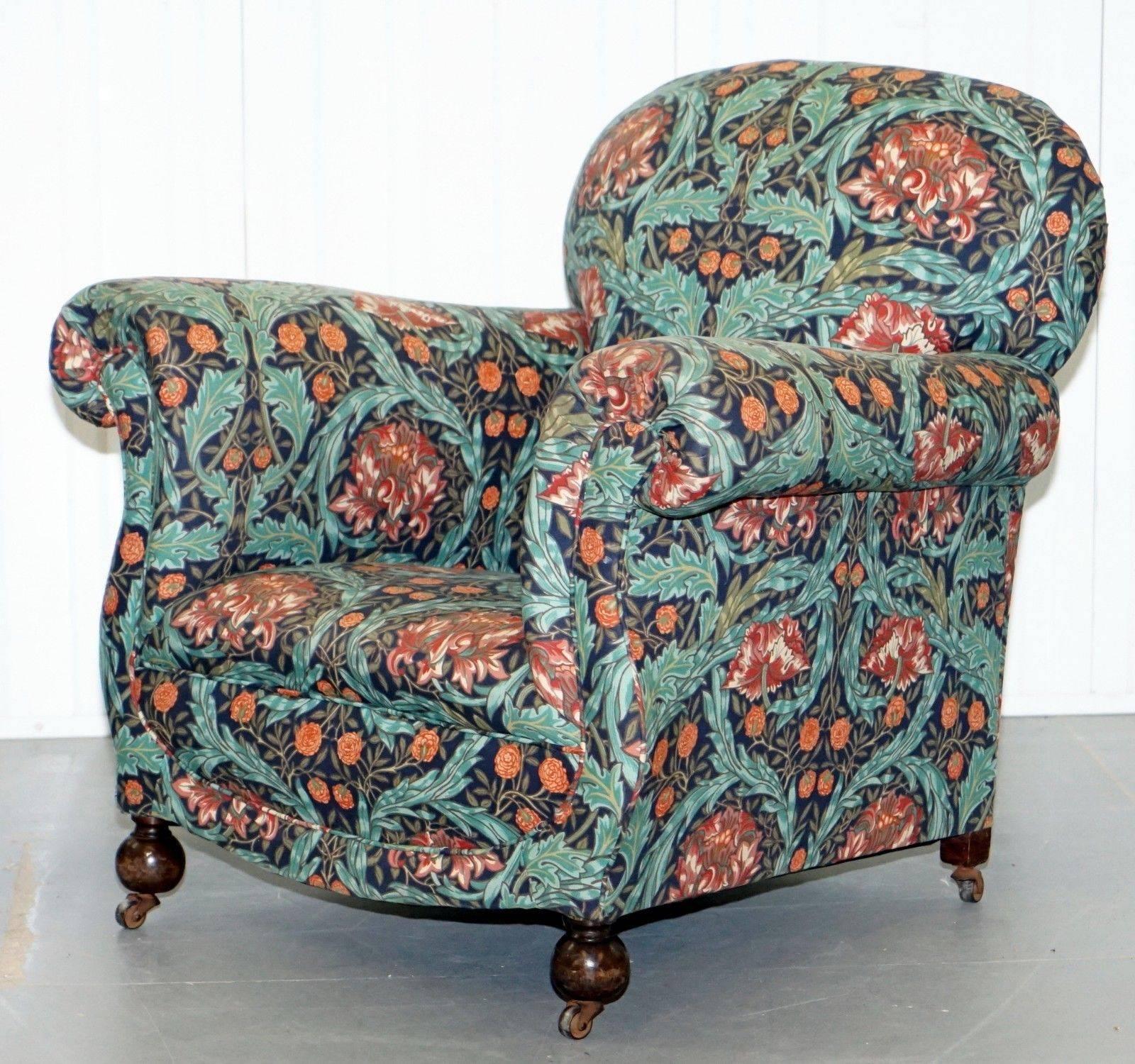 We are delighted to offer for sale this lovely pair of William Morris upholstered Victorian club armchairs part of a suite

I have included a picture of the drop arm Victorian sofa, it's not included in this listing but is listed under my other