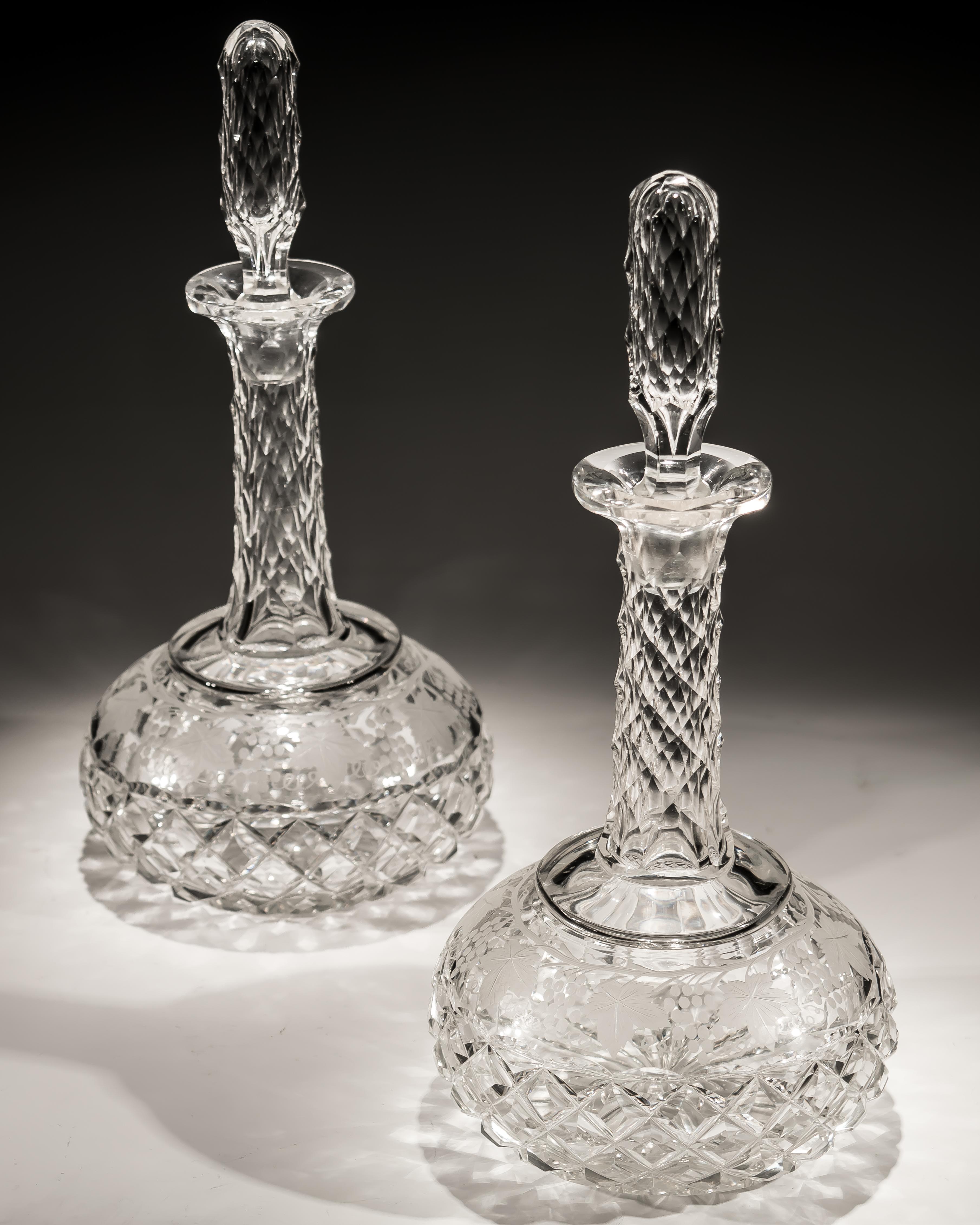 Pair of Victorian Cut Glass Shaft & Globe Decanters Engraved with Fruiting Vine In Good Condition For Sale In Steyning, West sussex