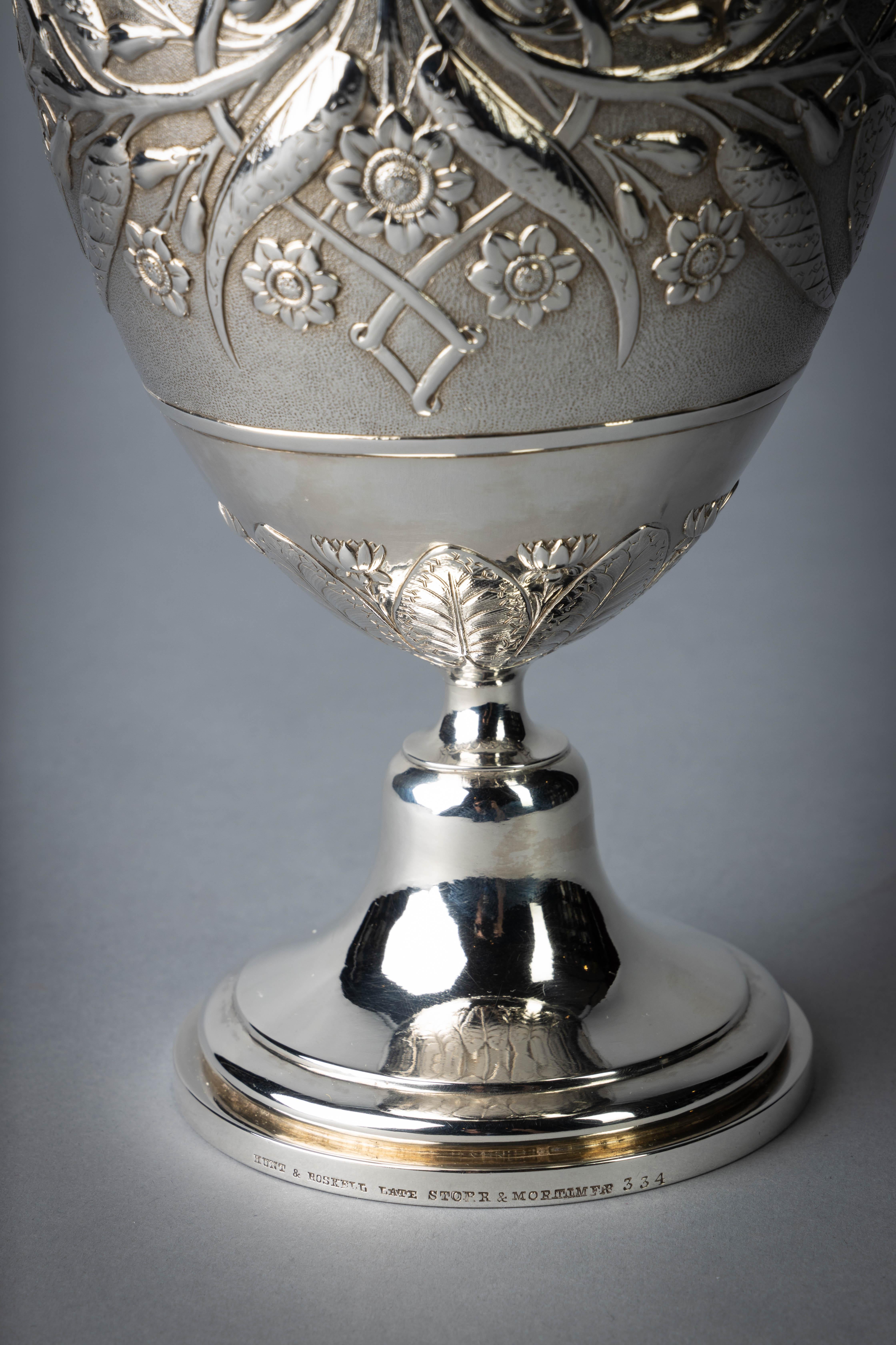 Argento Coppia di spremiagrumi inglesi vittoriani in argento in vendita
