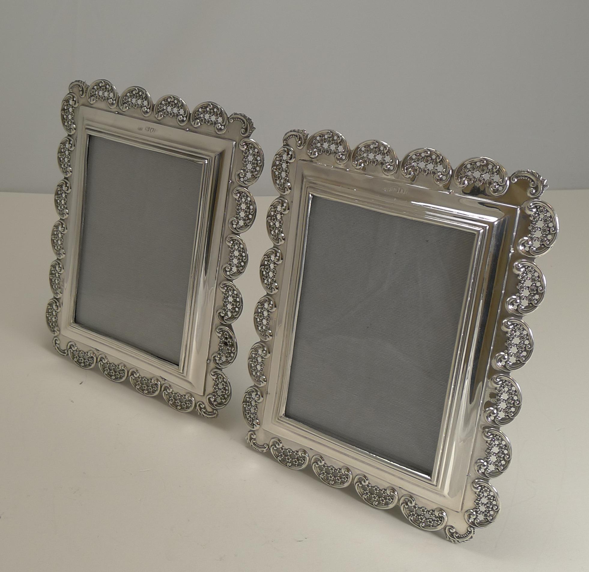 Late Victorian Pair of Victorian English Sterling Silver Photograph Frames, 1898