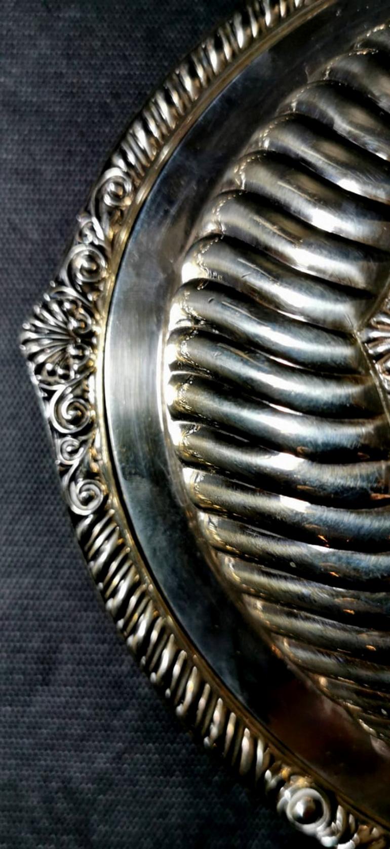Pair of Victorian Entrée Dishes in Silver Plated J.H.Potter 4