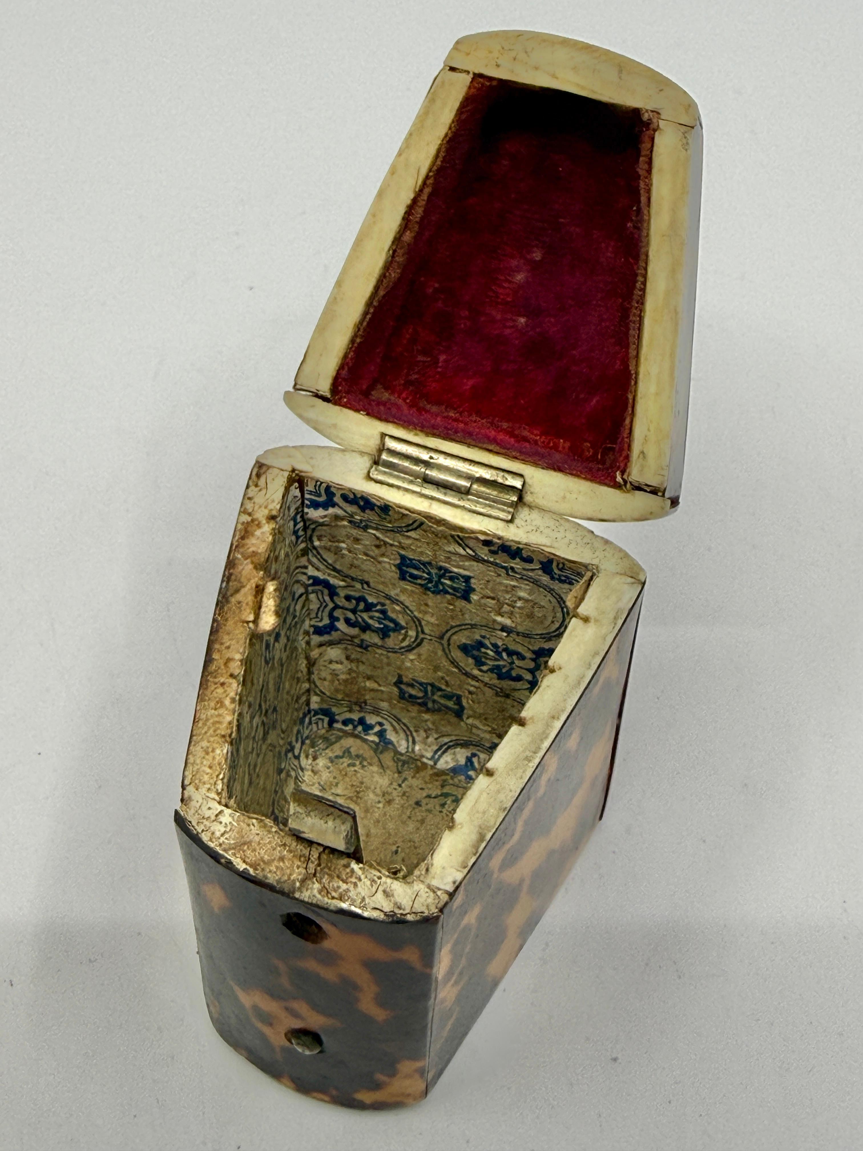 Pair of Victorian Horn Travel Perfume Boxes For Sale 9