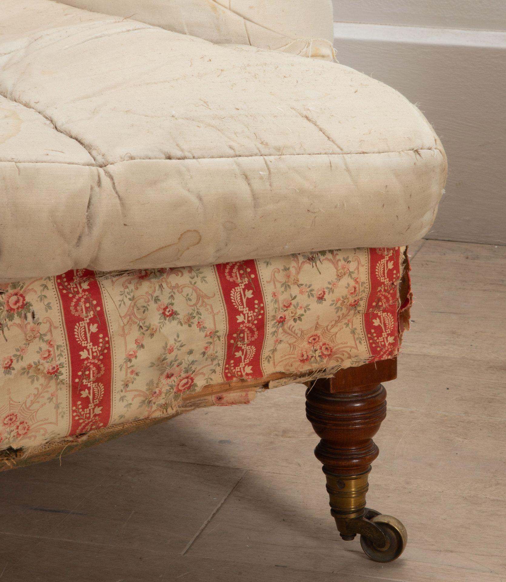 Tappezzeria Coppia di poltrone imbottite vittoriane di Howard and Sons 