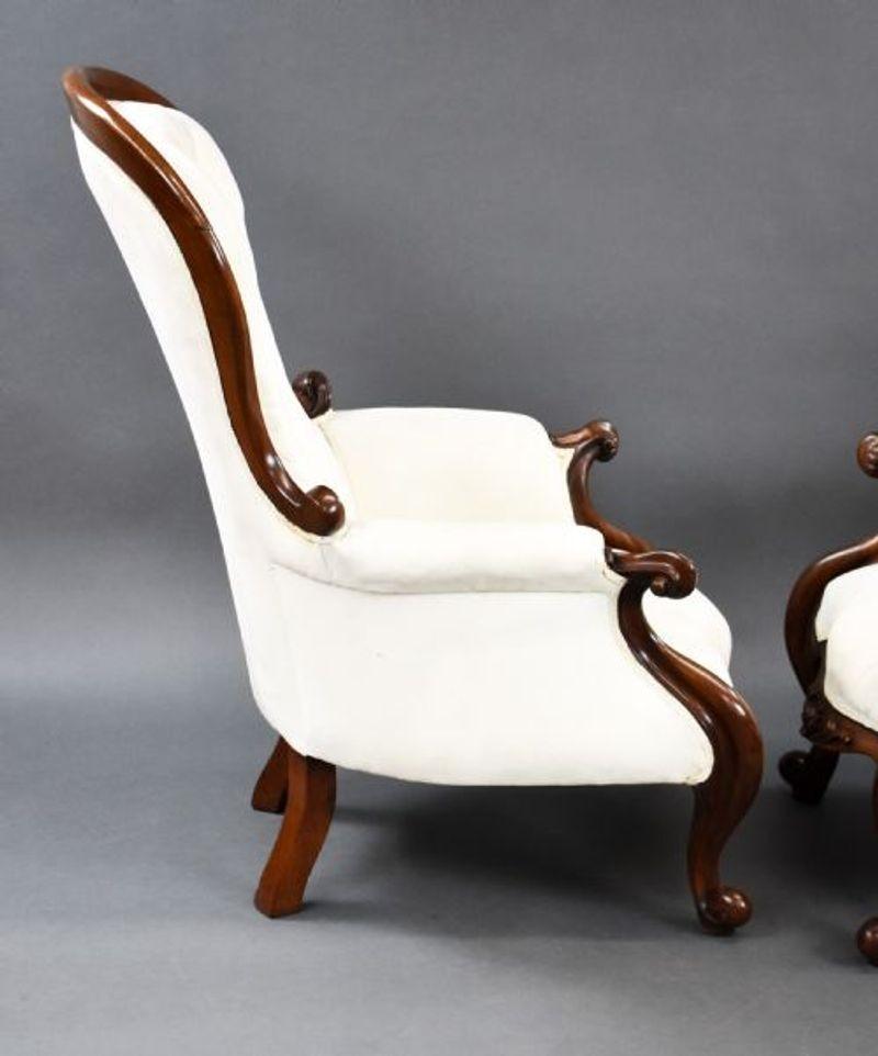 Pair of Victorian Mahogany Armchairs For Sale 2