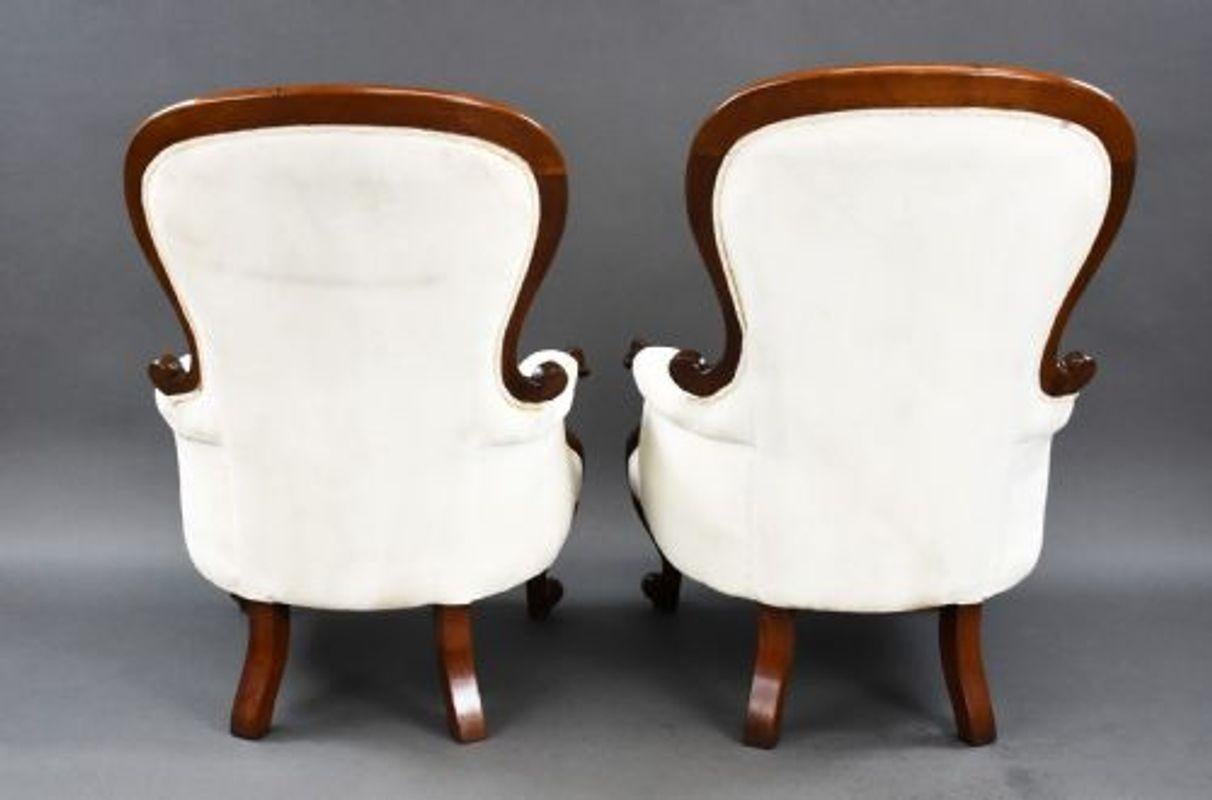 Pair of Victorian Mahogany Armchairs For Sale 3