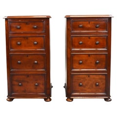 Commodes and Chests of Drawers