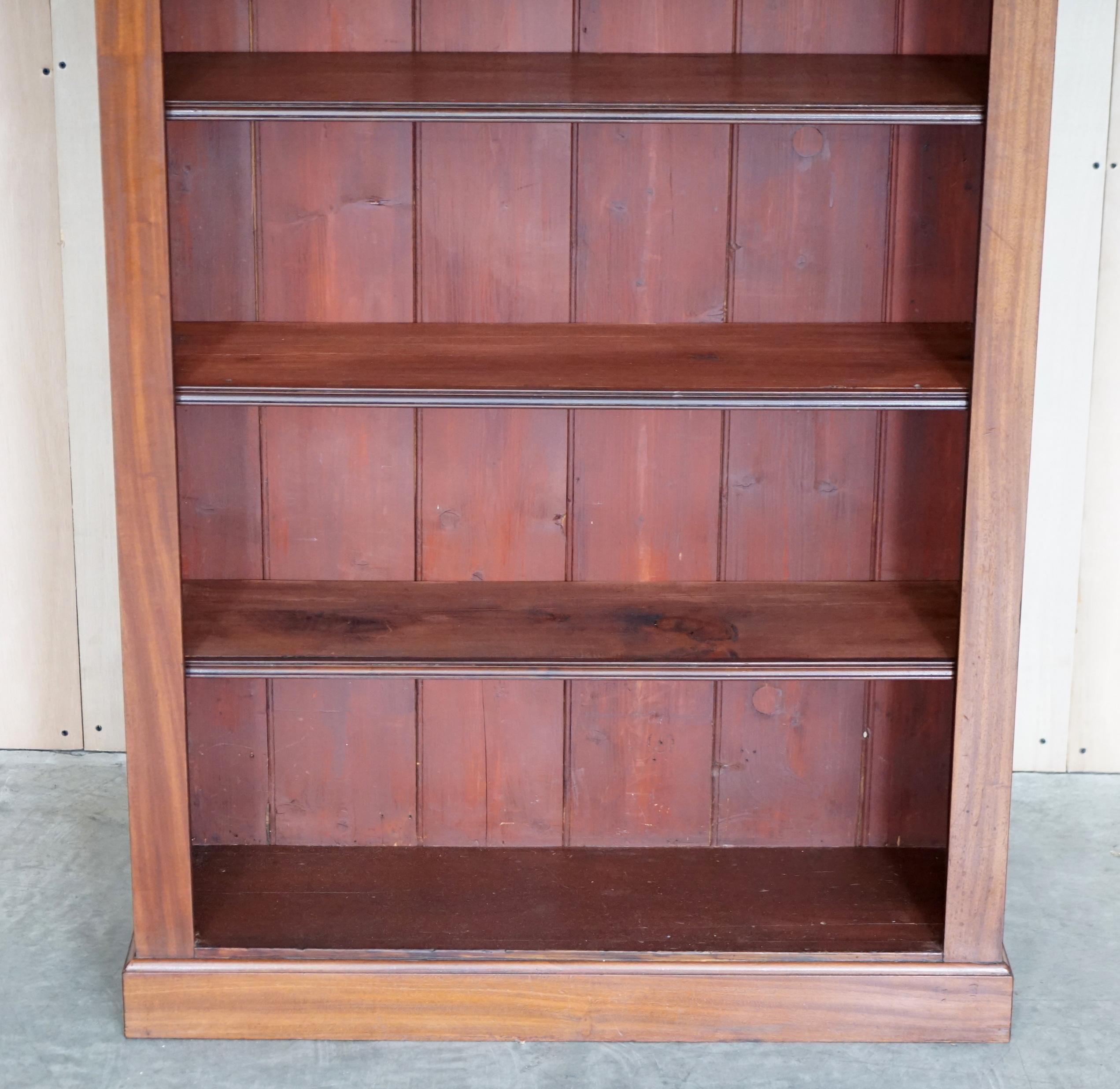 Pair of Victorian Mahogany Tall Open Library Bookcases Height Adjustable Shelves 8