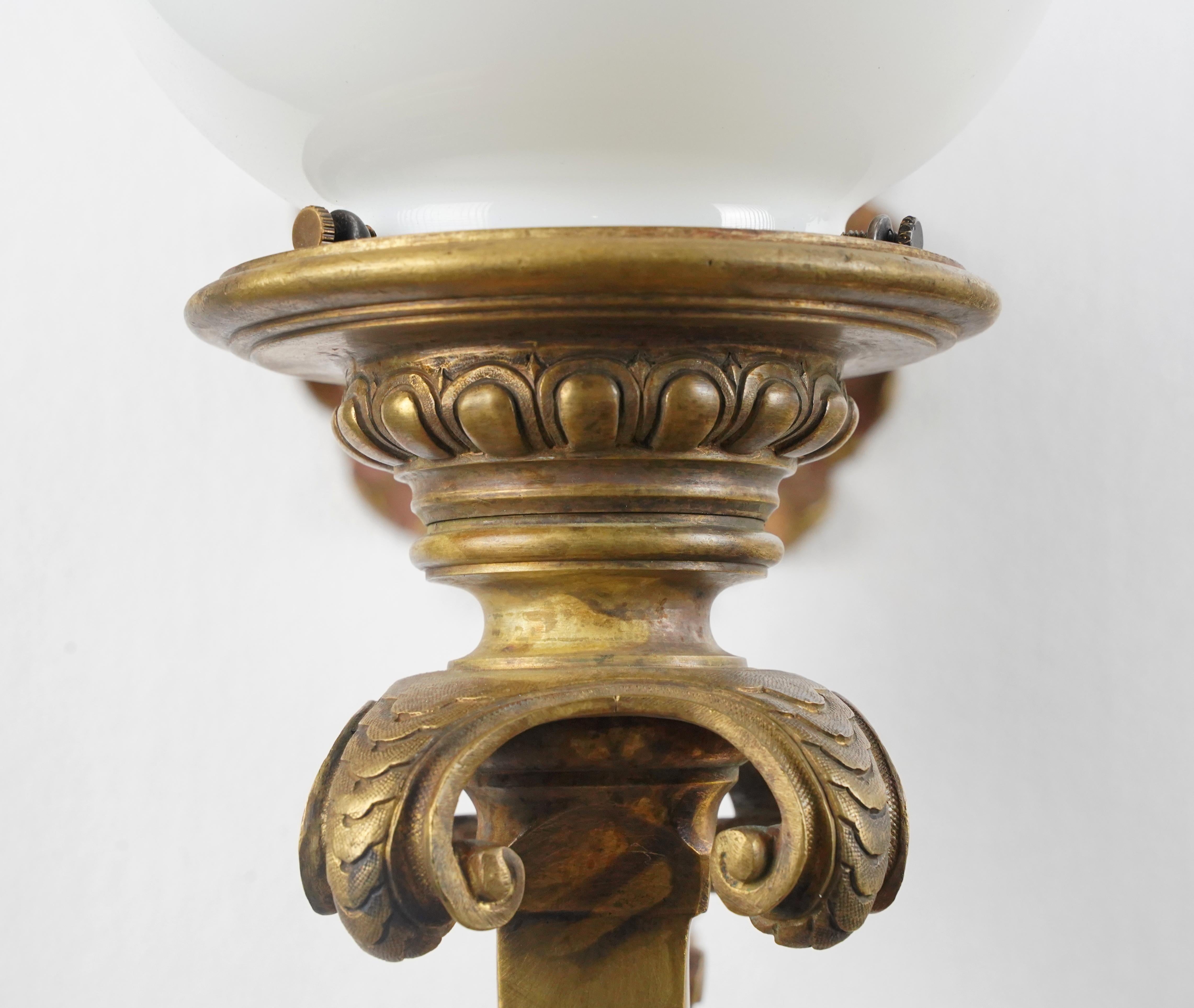 Pair of Victorian Milk Glass Globes Bronze Wall Sconces In Good Condition For Sale In New York, NY