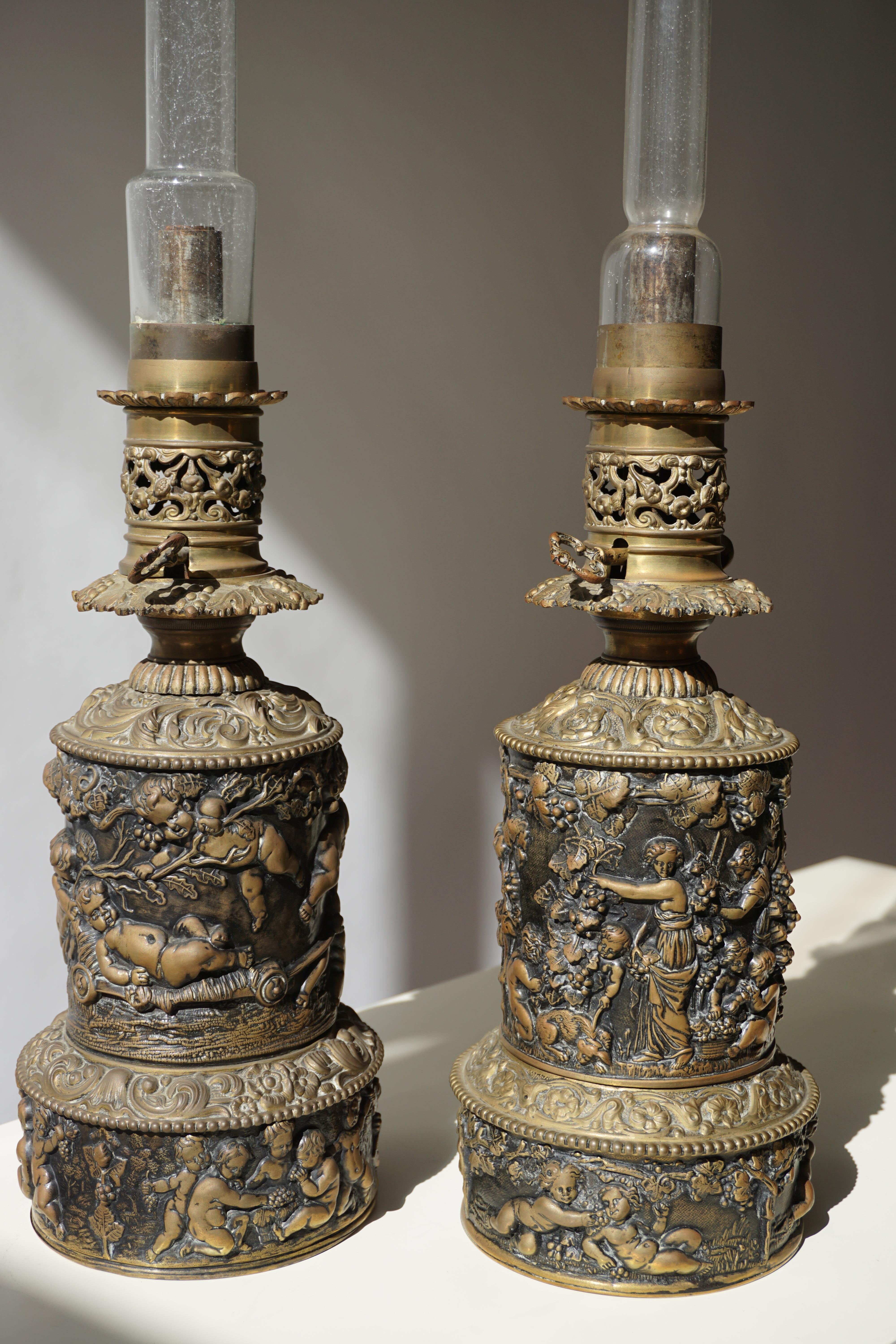 Midcentury Neoclassical Hollywood Regency Cherubs Putti Oil Lamps For Sale 7