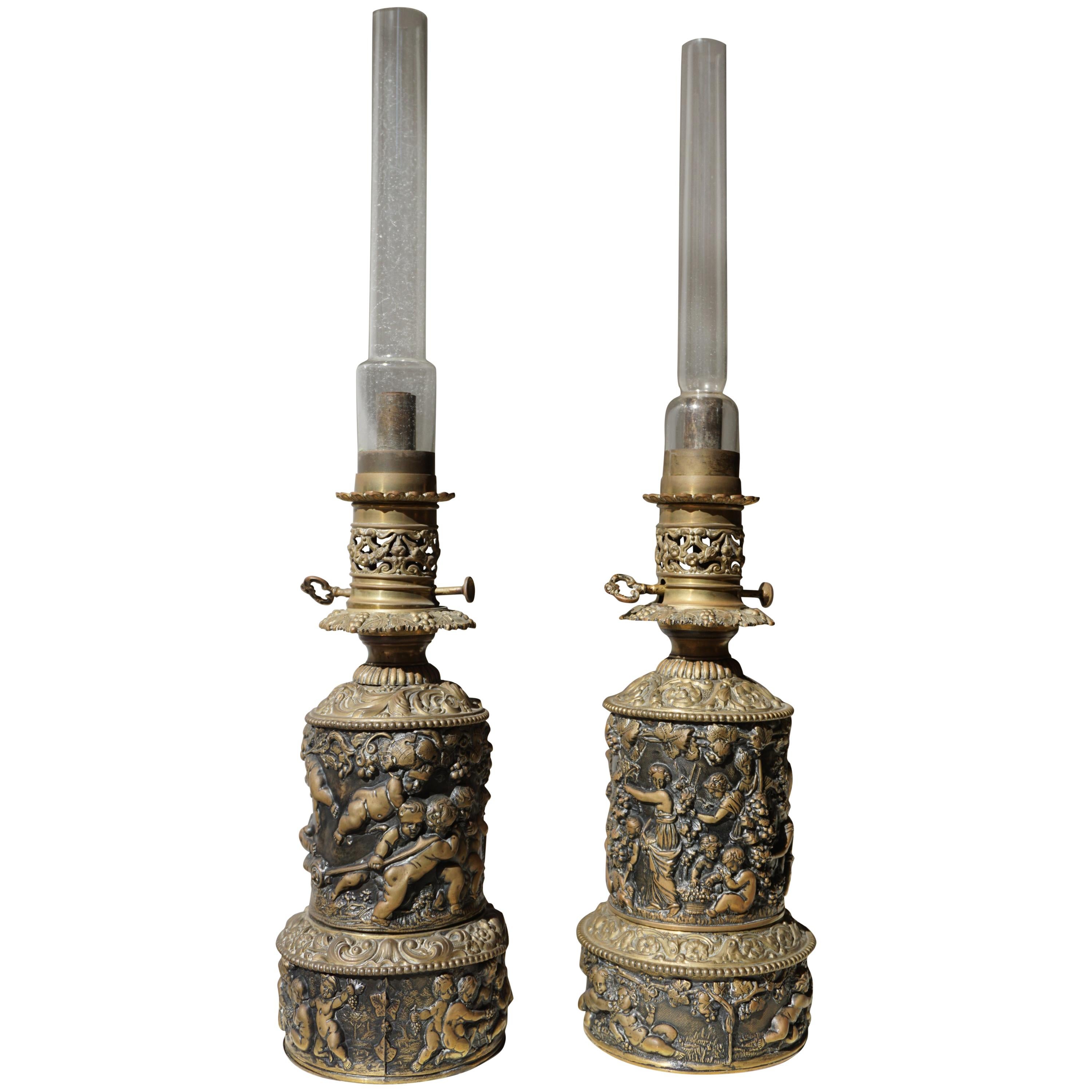 Midcentury Neoclassical Hollywood Regency Cherubs Putti Oil Lamps For Sale