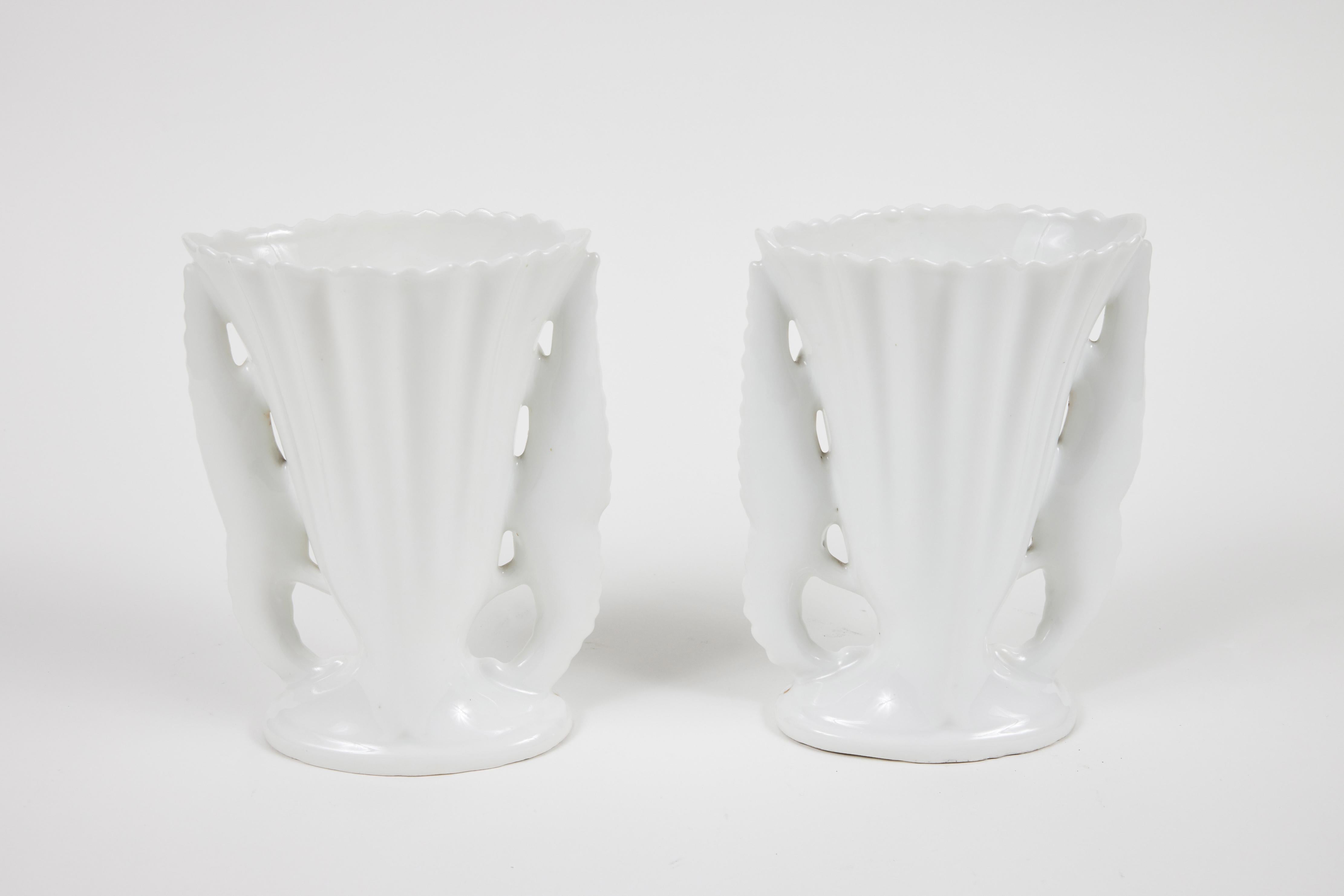 19th Century Pair of Victorian Porcelain Mantel Vases For Sale