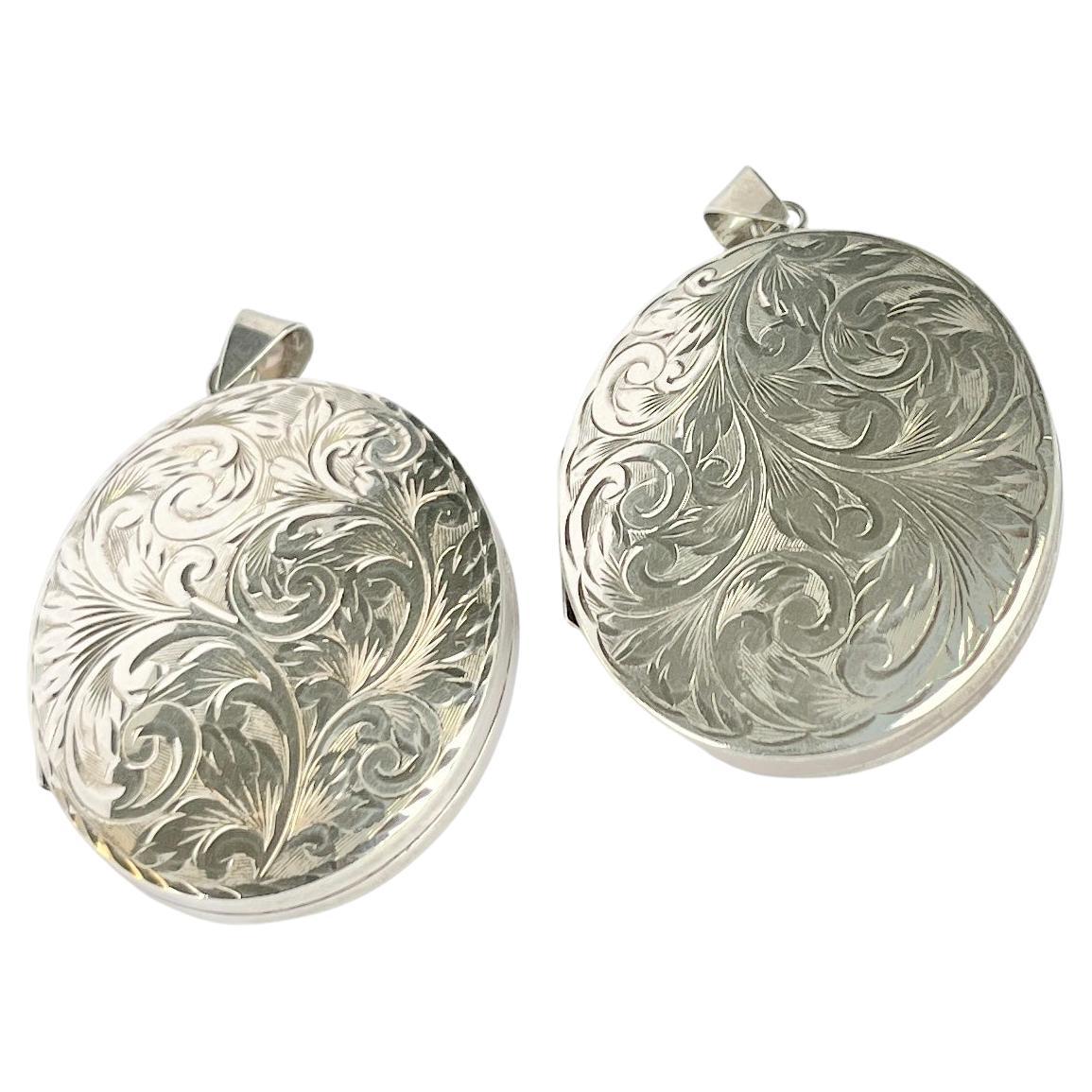 Ein Paar viktorianische silberne ästhetische Medaillons