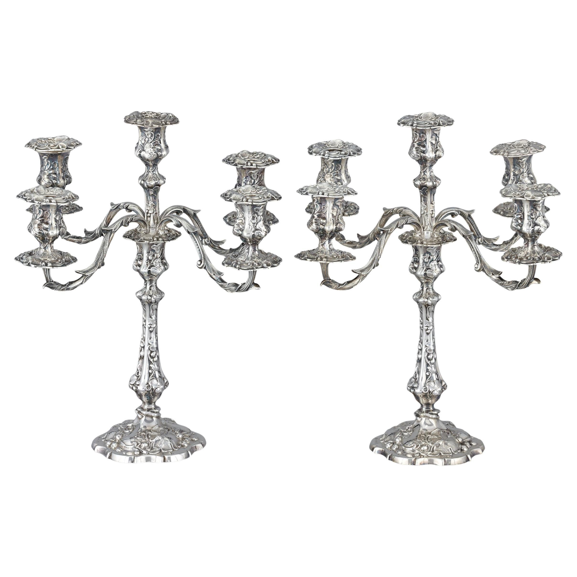 Paire de candélabres victoriens Deykin & Harrison