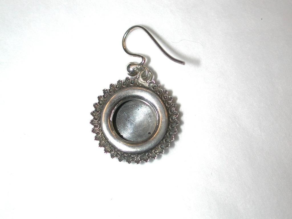 Pair of Victorian Silver Earrings, Dated circa 1880 In Good Condition In London, GB