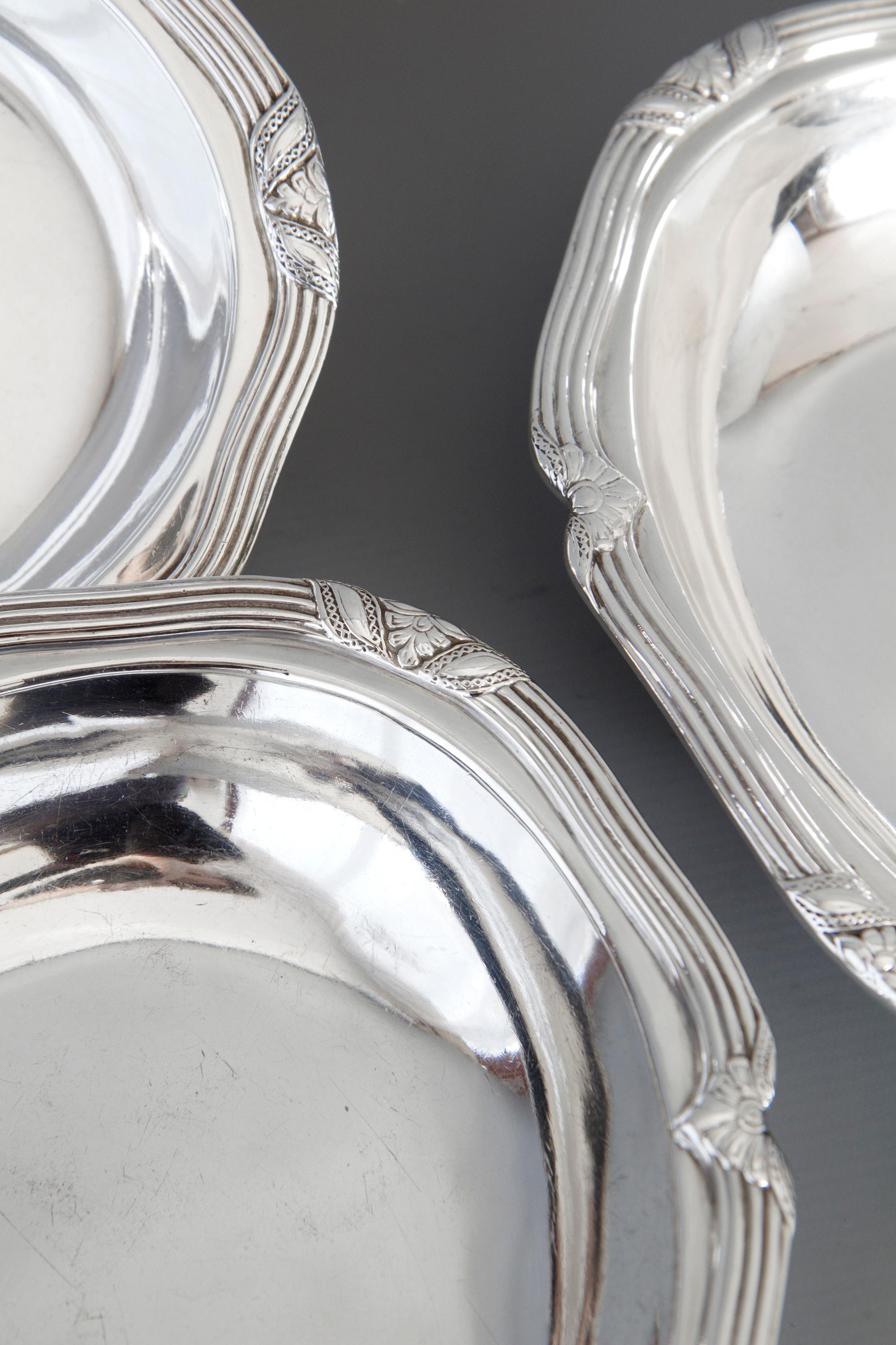 Pair of Victorian Silver Entree Dishes, London, 1896 In Good Condition In Cornwall, GB