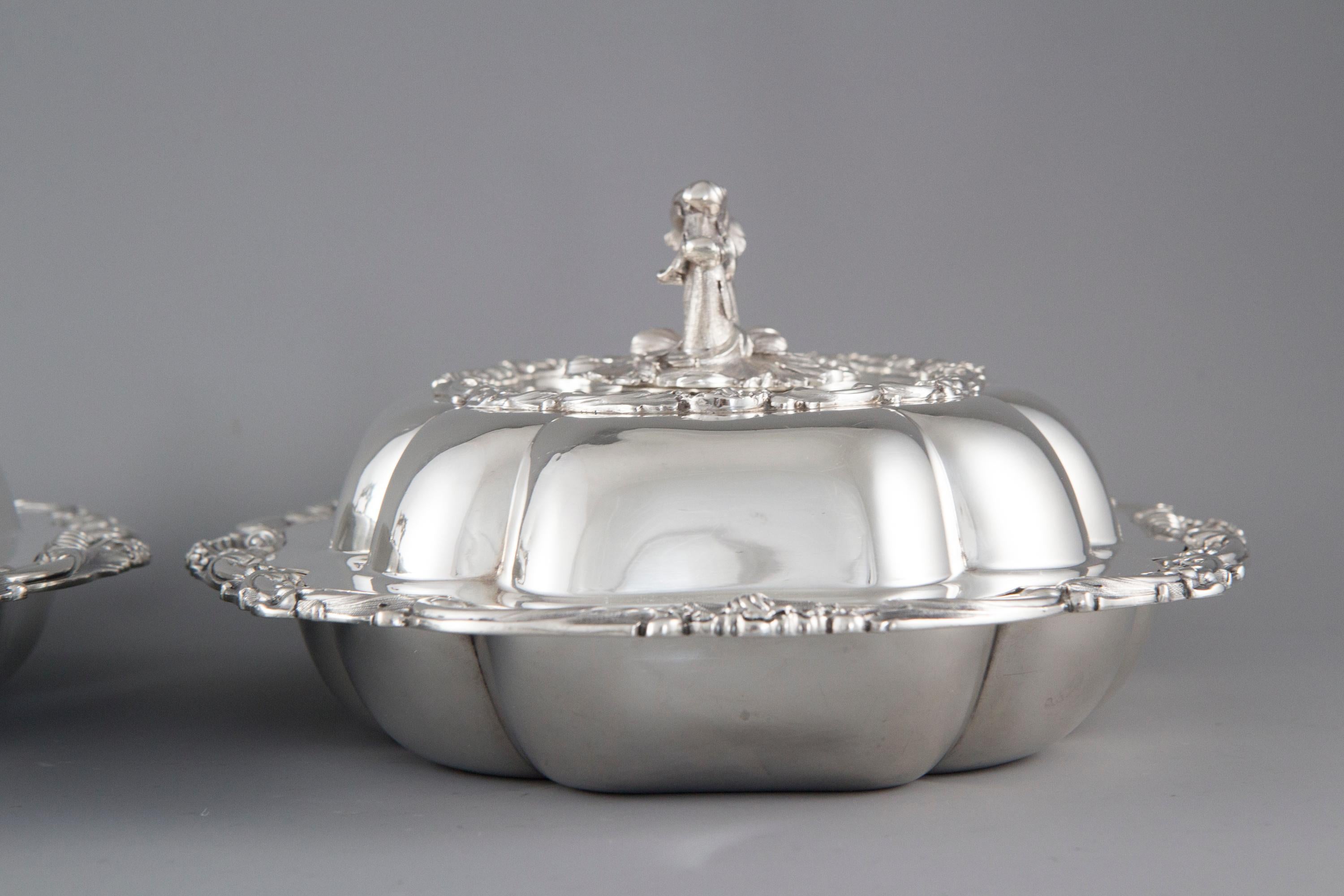 Pair of Victorian Silver Entree or Serving Dishes, Barnards, London, 1855 7