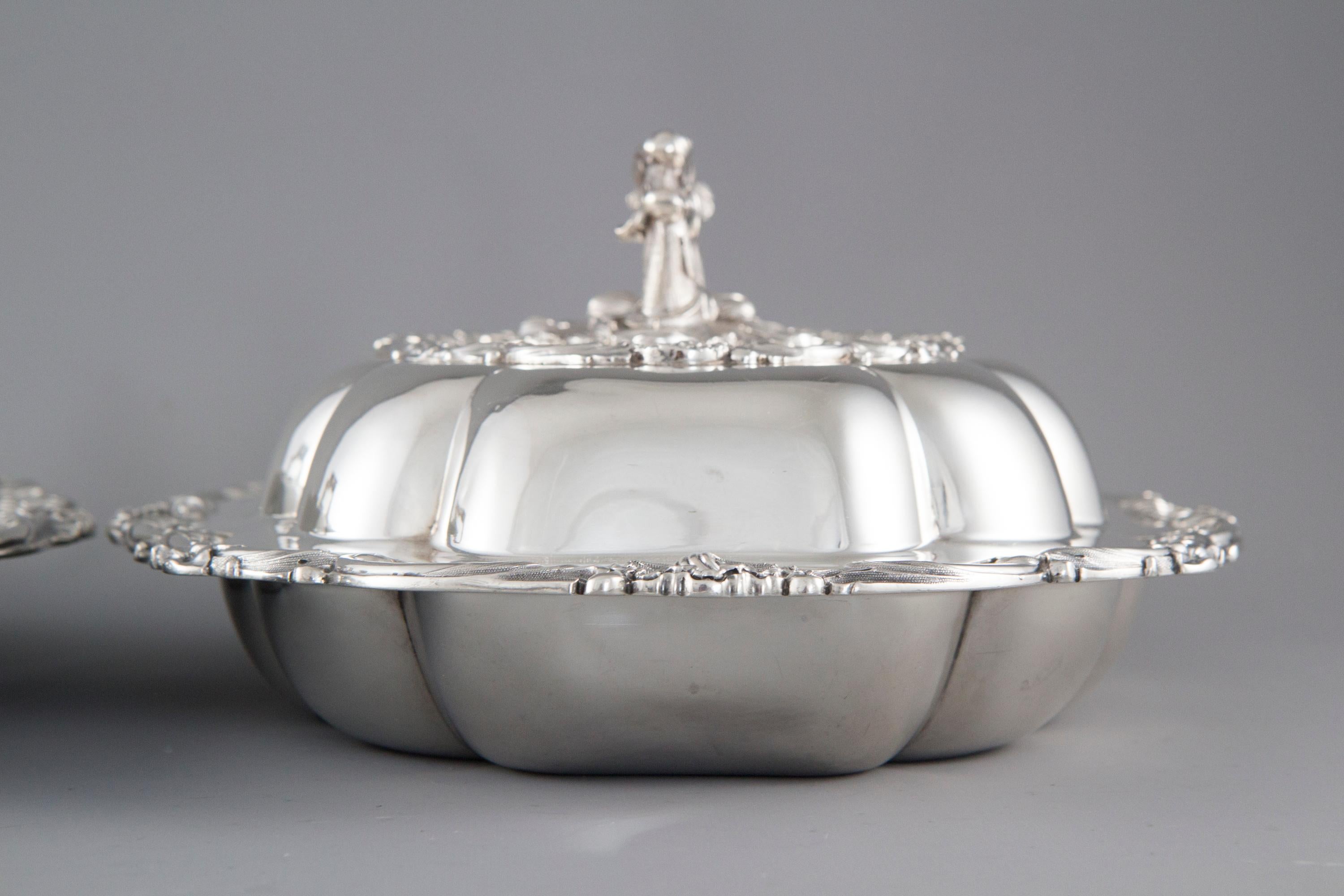 Pair of Victorian Silver Entree or Serving Dishes, Barnards, London, 1855 11