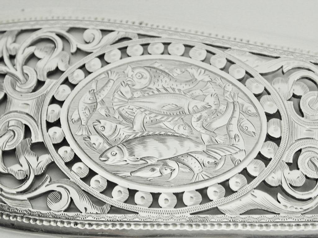English Pair of Victorian Silver Plated Fish Servers in Fitted Box, Dated Circa 1880