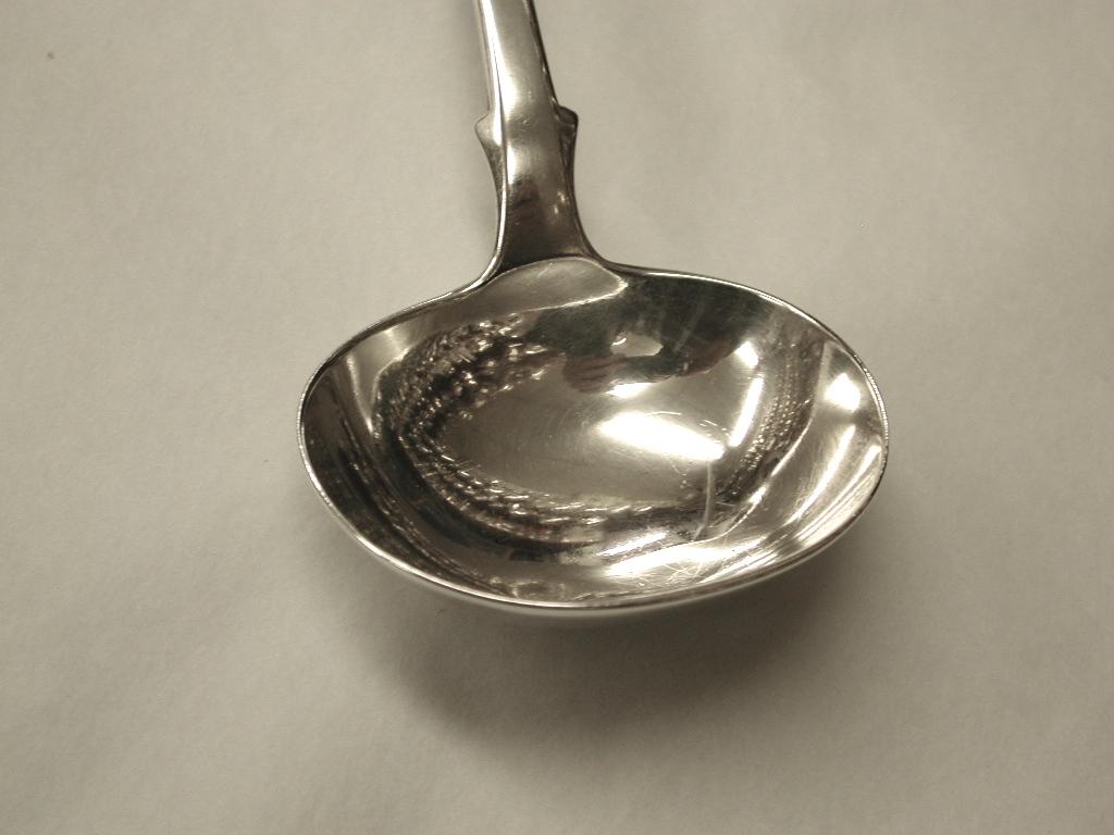 Pair of Victorian Silver Sauce Ladles, Fiddle Pattern, William Eaton, London, 1843 2