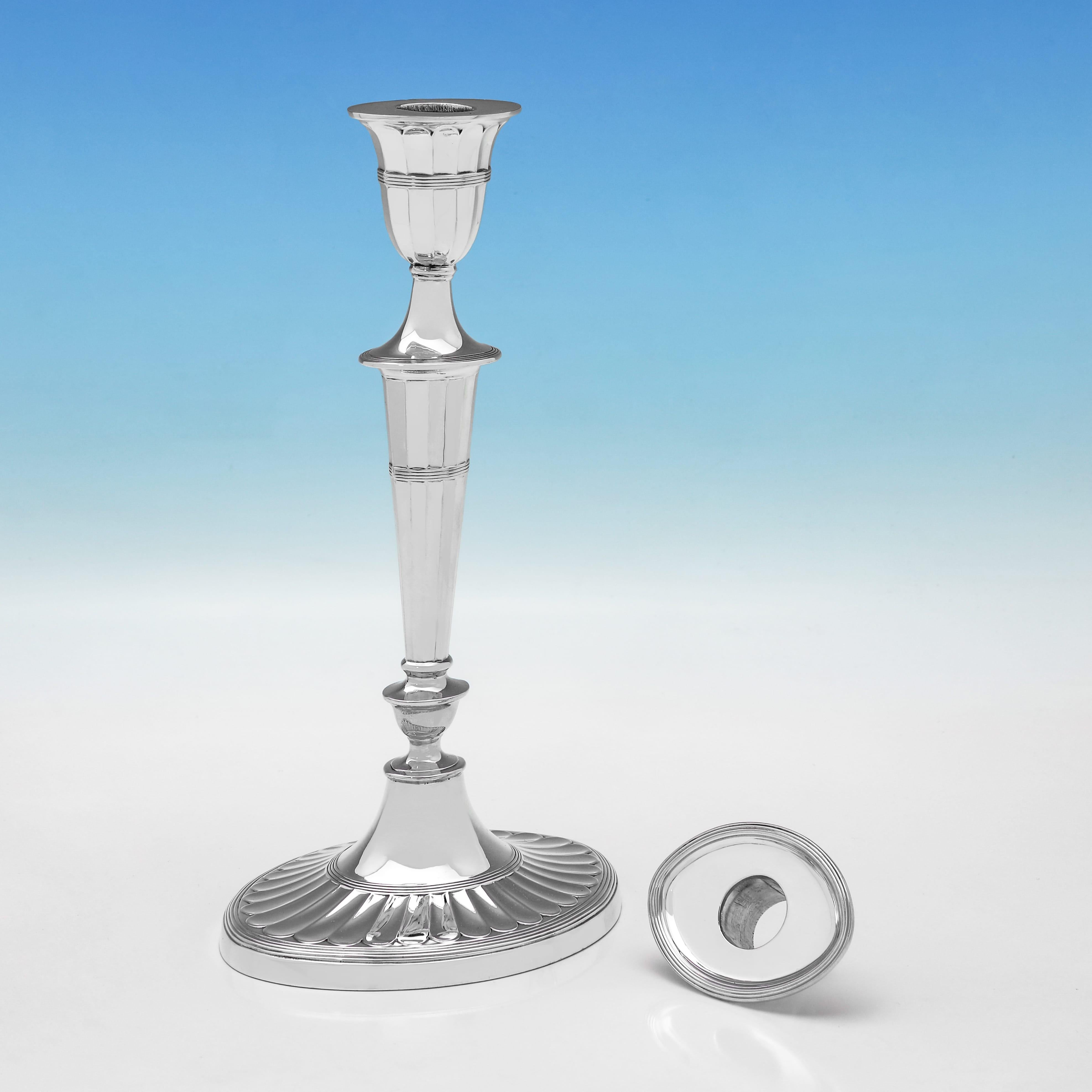 Vittoriano Coppia di candelabri vittoriani in argento sterling - Marchio di garanzia 1898 in vendita