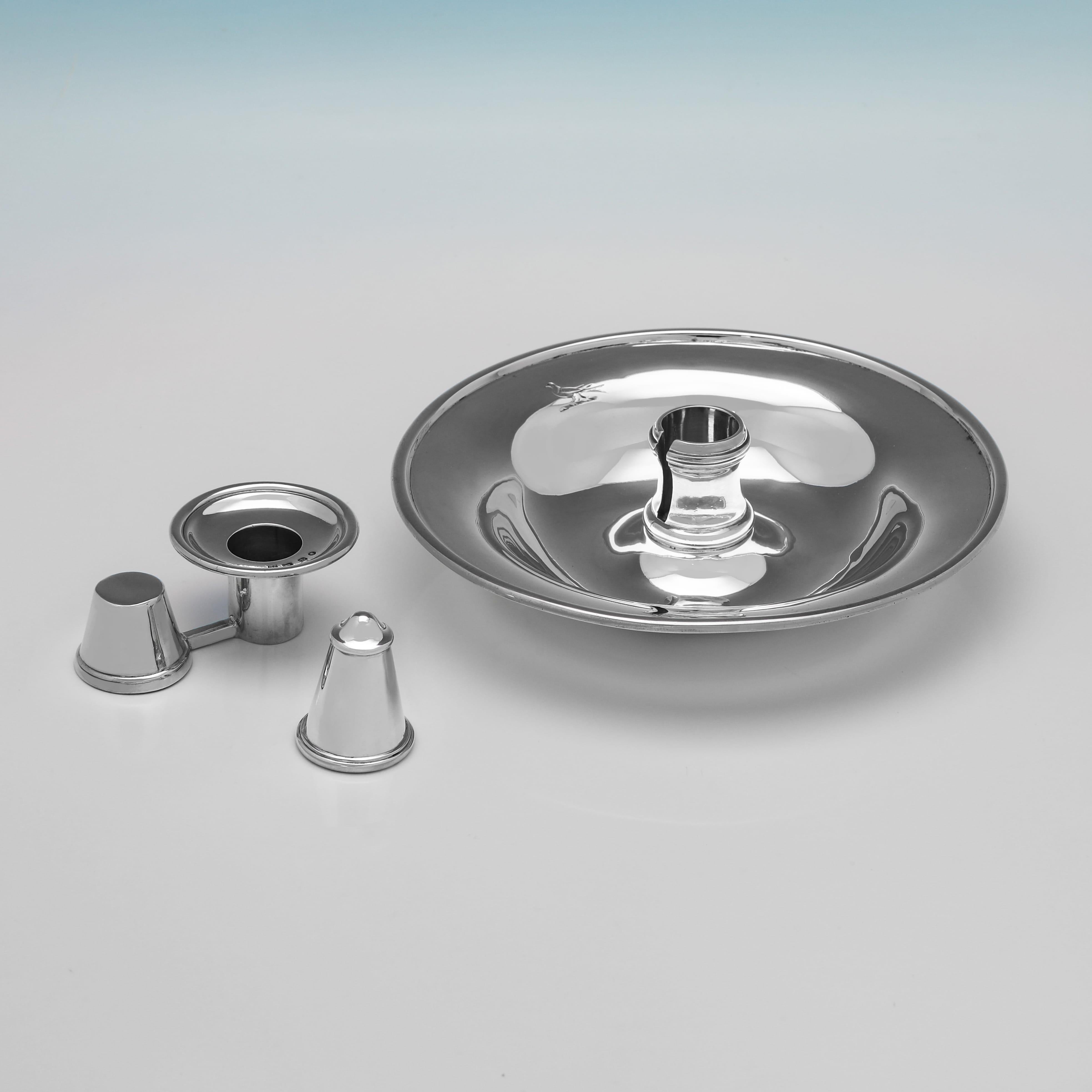 Inglese Coppia di camerieri vittoriani in argento sterling realizzati a Sheffield nel 1873 in vendita