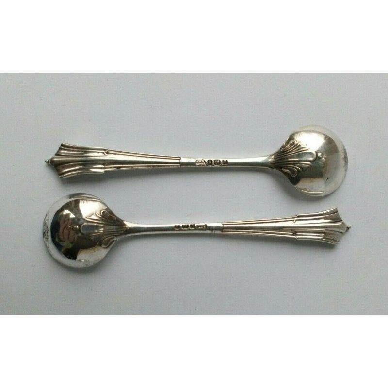 Pair of Victorian Sterling Silver Salt Dips & Spoons by Elkington & Co Ltd, 1898 For Sale 3