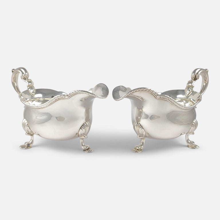 Pair of Victorian Silver Sauce Boats, D and C Houle, 1841, 1039.7 grams For Sale 6