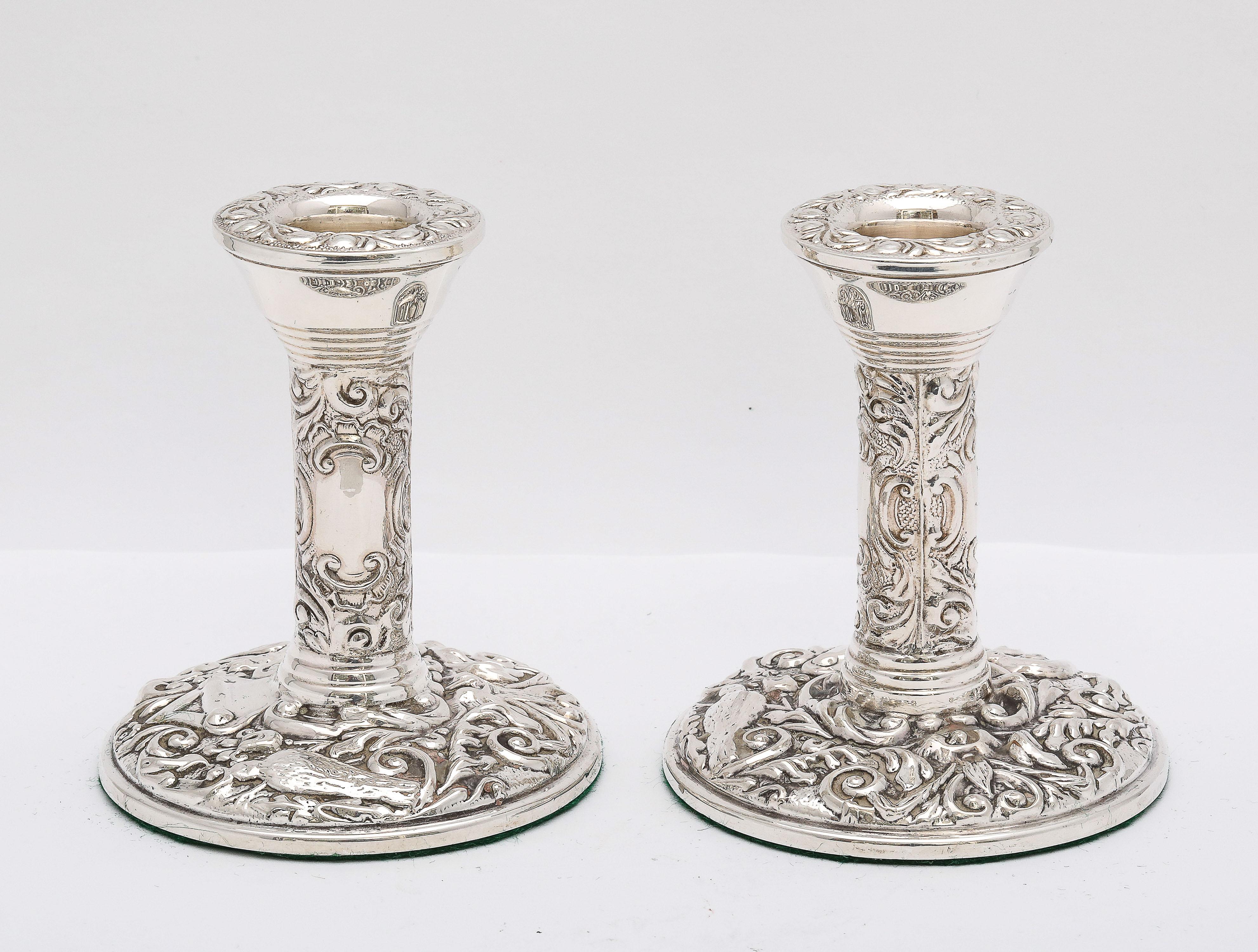 English Pair of Victorian-Style Sterling Silver Candlesticks For Sale