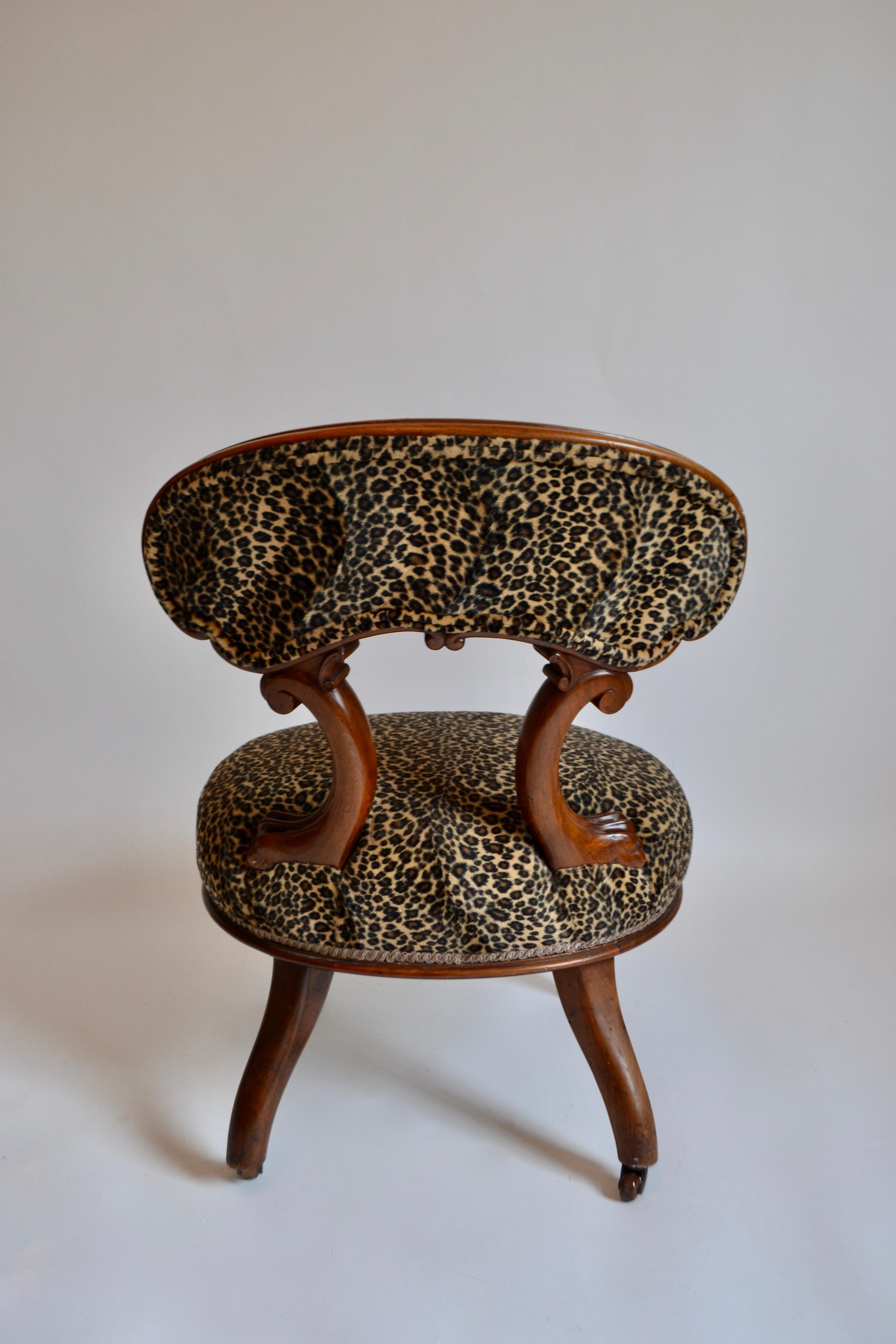 Pair of Victorian Walnut Chairs Upholstered in Faux Leopard Skin, 19th Century 1