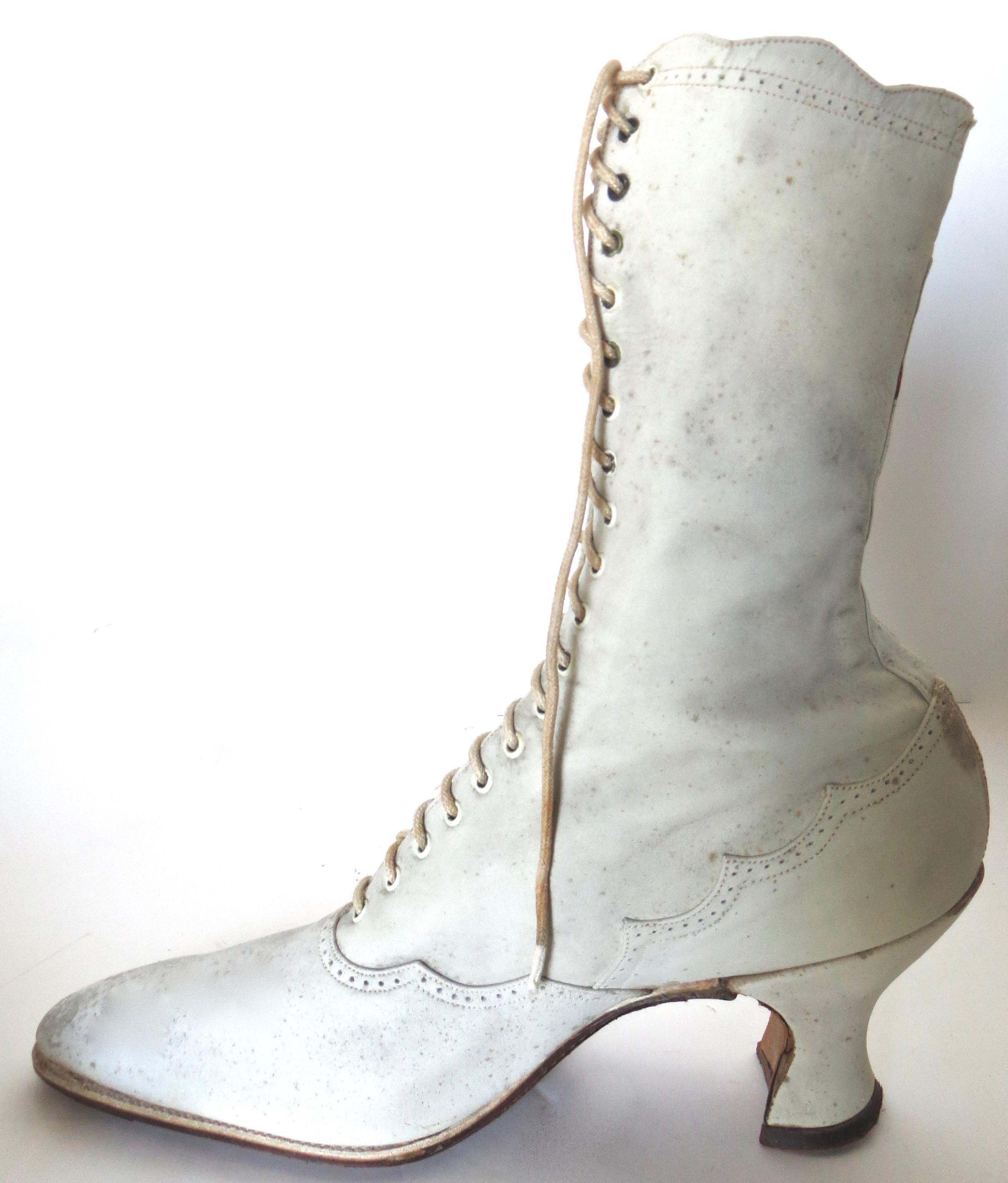 19th Century Pair of Victorian White Kid Leather Lady's Boots, American, Circa 1890 For Sale