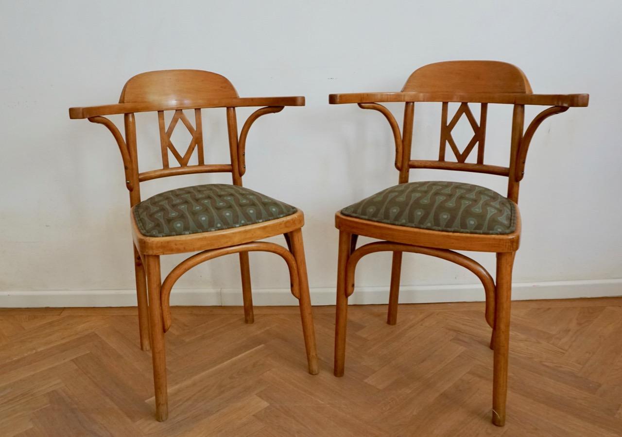 Pair of Vienna Secession Bentwood Chairs by Joseph Kohn, Upholstery. Backhausen. In Good Condition In  Budapest, HU