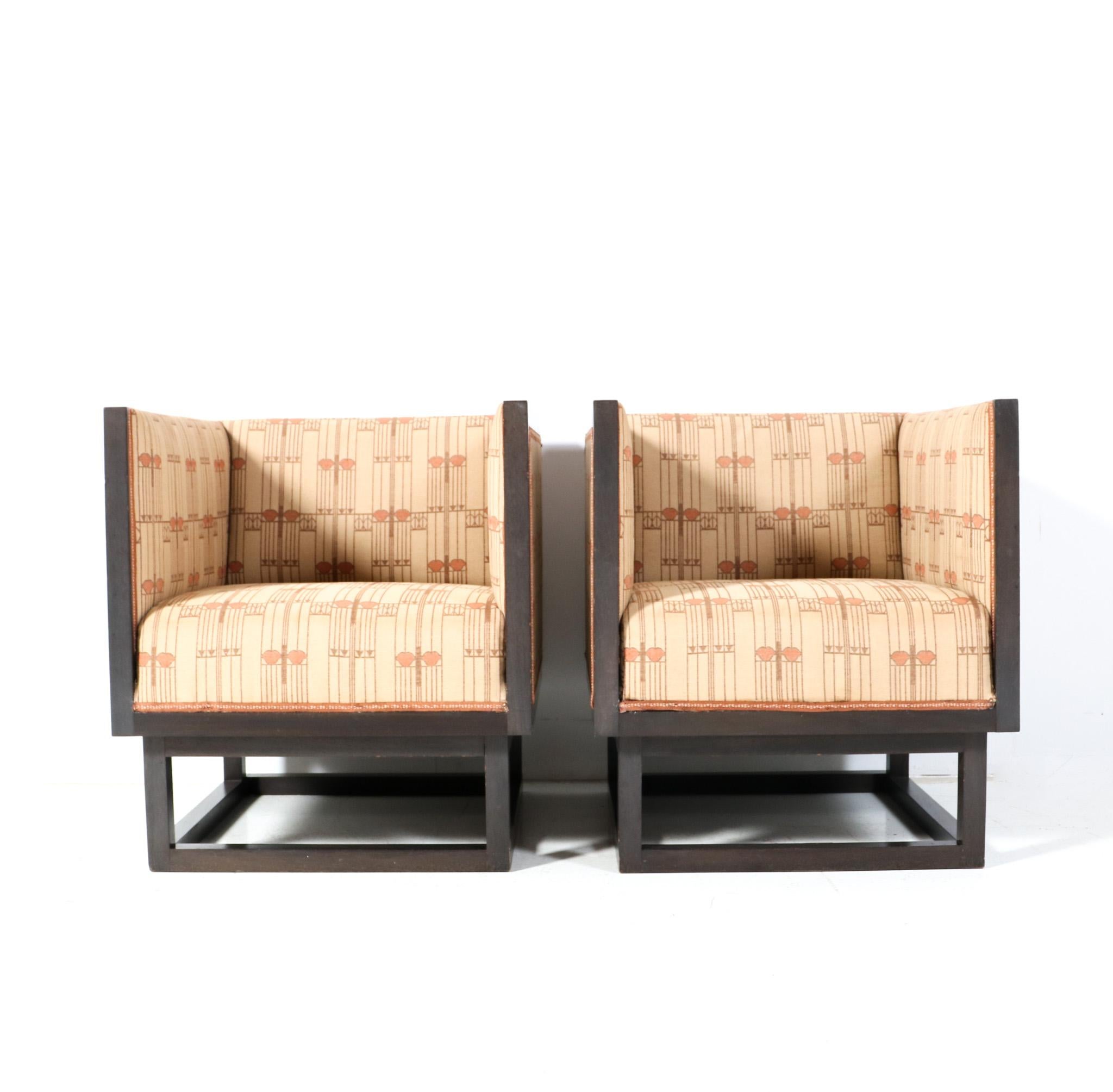 Magnificent and rare pair of Vienna Secession club chairs.
Design by Josef Hoffmann for Wittmann Austria in 1903 and the so-called Cabinet chairs were originally designed for the home of Dr. Salzer in Vienna.
This pair of Cabinet chairs dates from