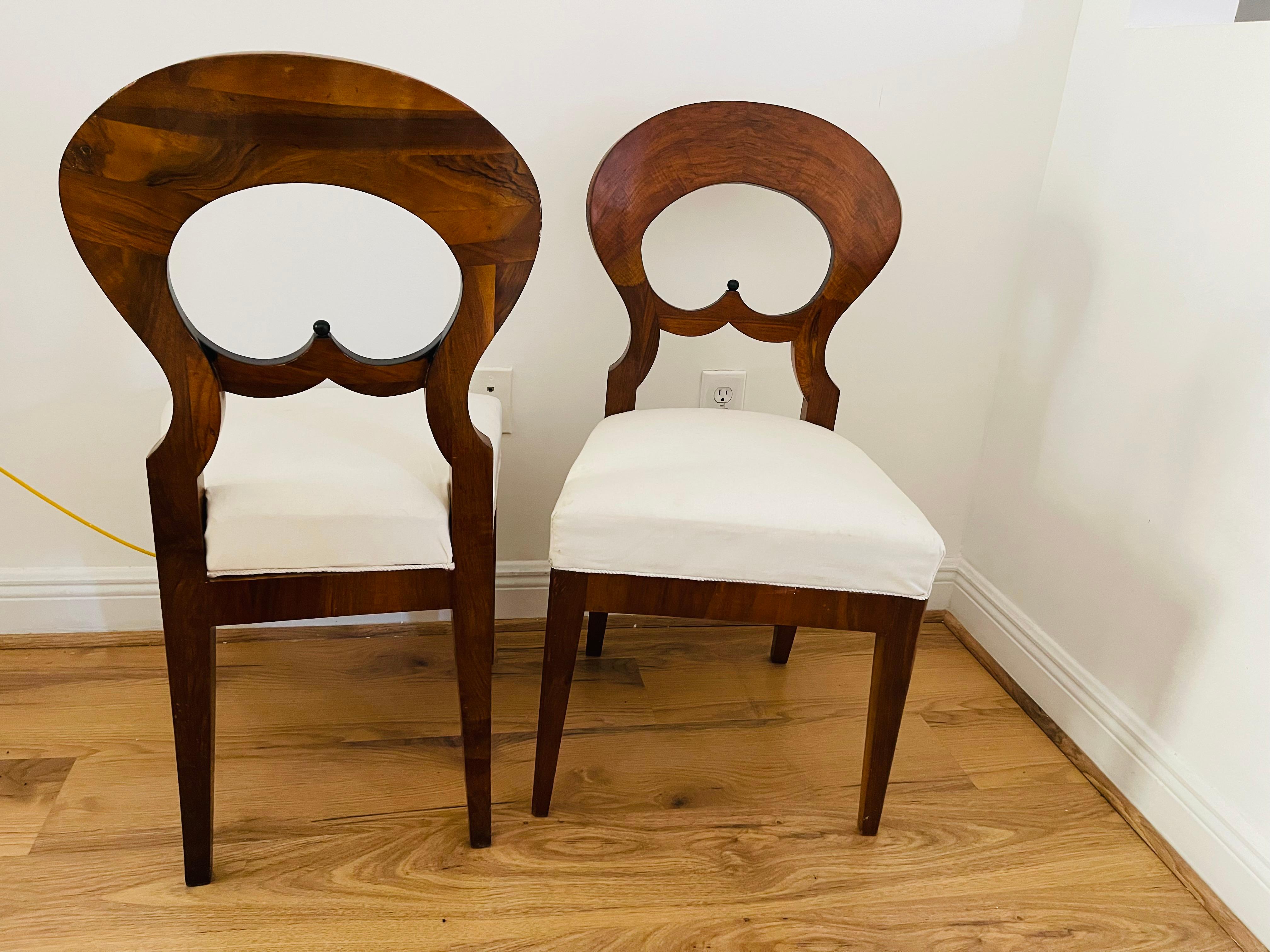 Inizio XIX secolo Coppia di sedie Biedermeier Viennesi in vendita
