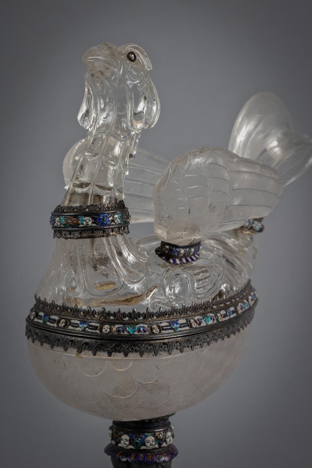 Pareja de cajas para pájaros vienesas de plata esmaltada y cubierta de cristal de roca de estilo renacentista, hacia 1875