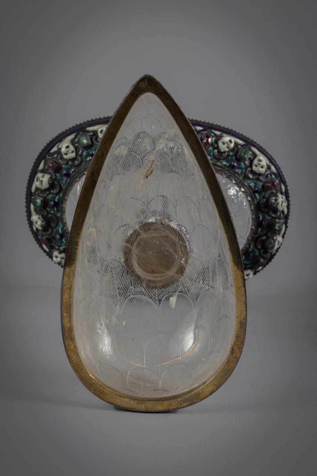 Pareja de cajas vienesas para pájaros de plata esmaltada y cubierta de cristal de roca, hacia 1875 en venta 3