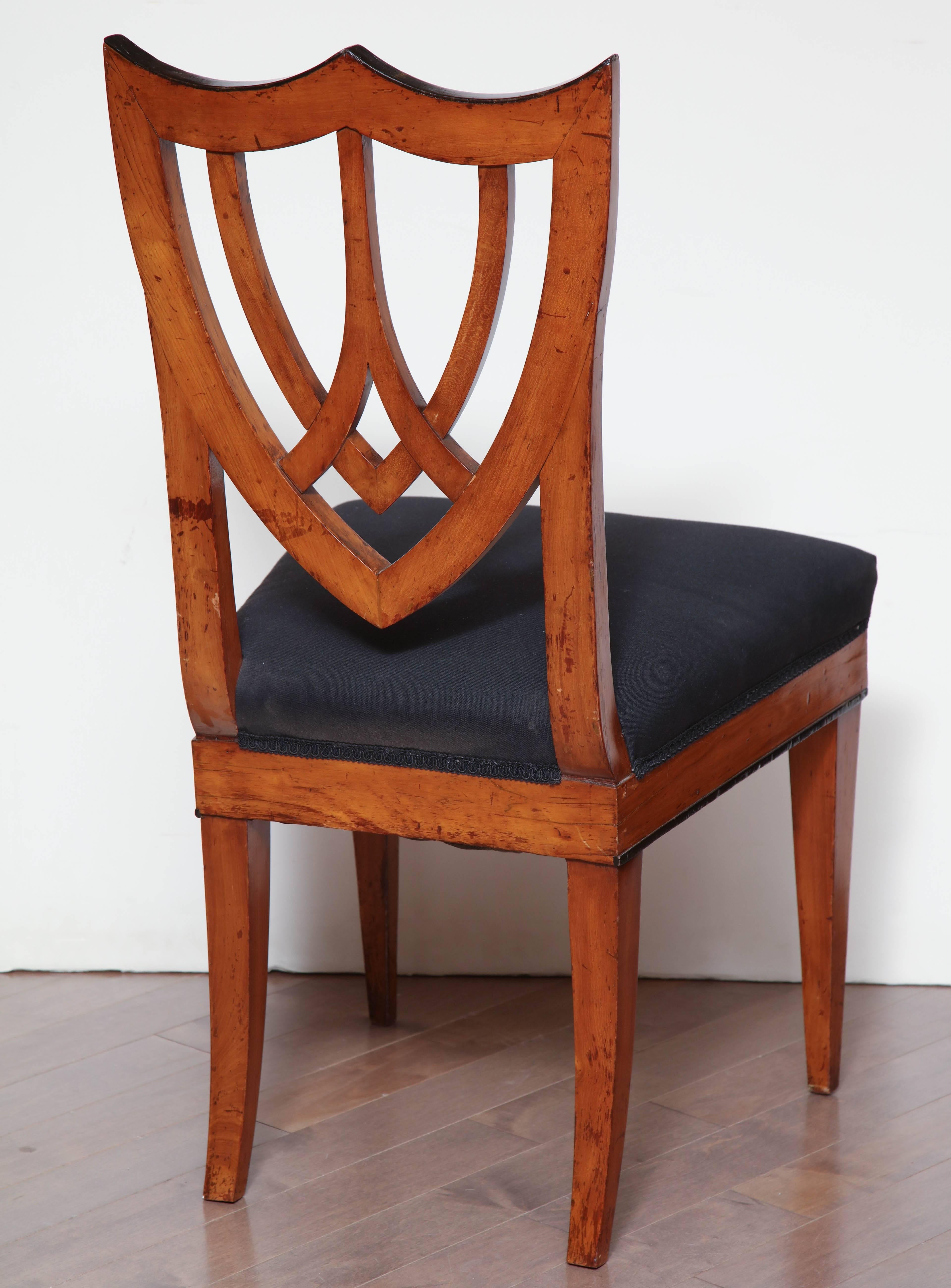 Early 19th Century Pair of Viennese Side Chairs, circa 1830 For Sale