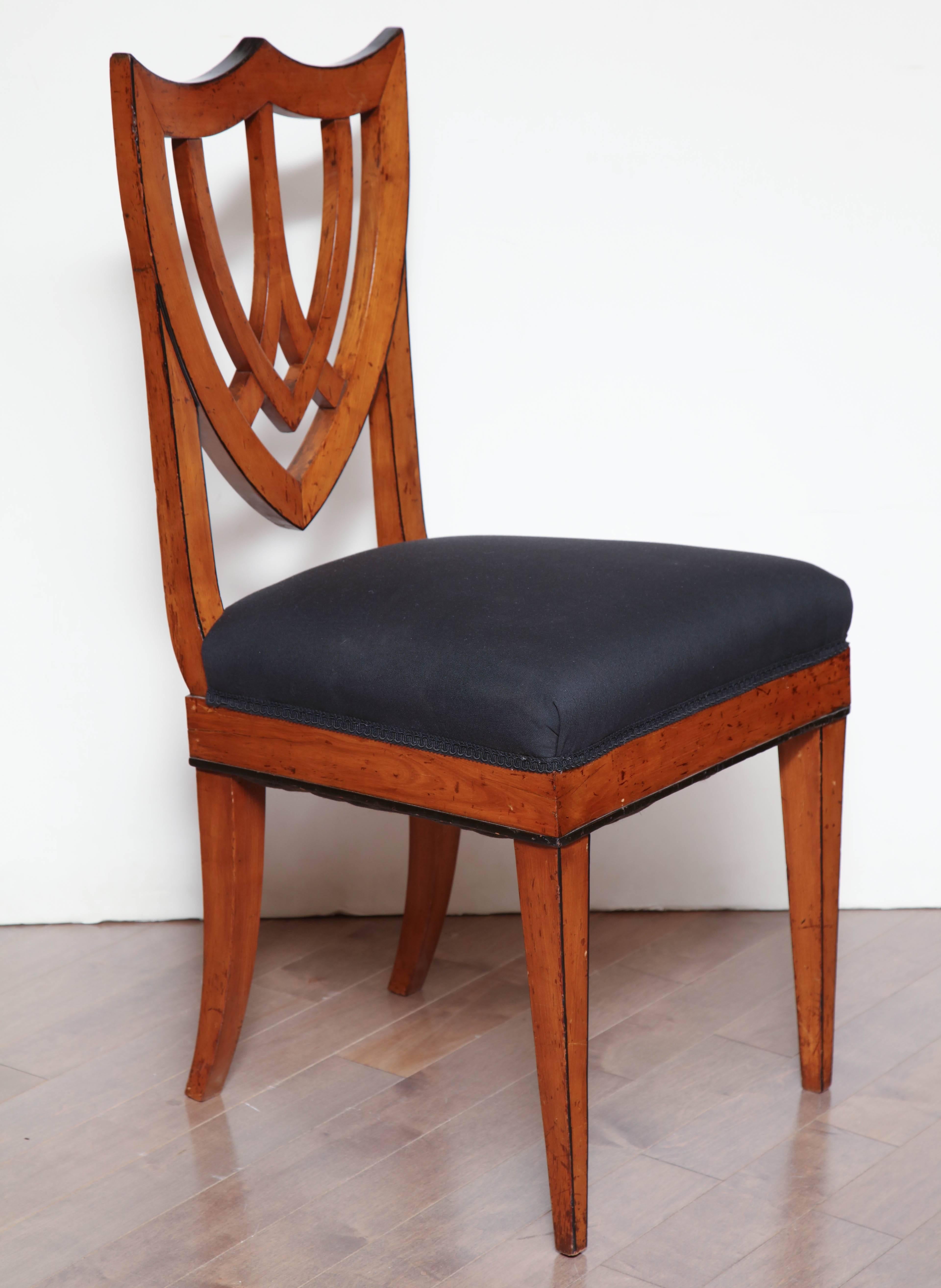 Pair of Viennese Side Chairs, circa 1830 For Sale 2