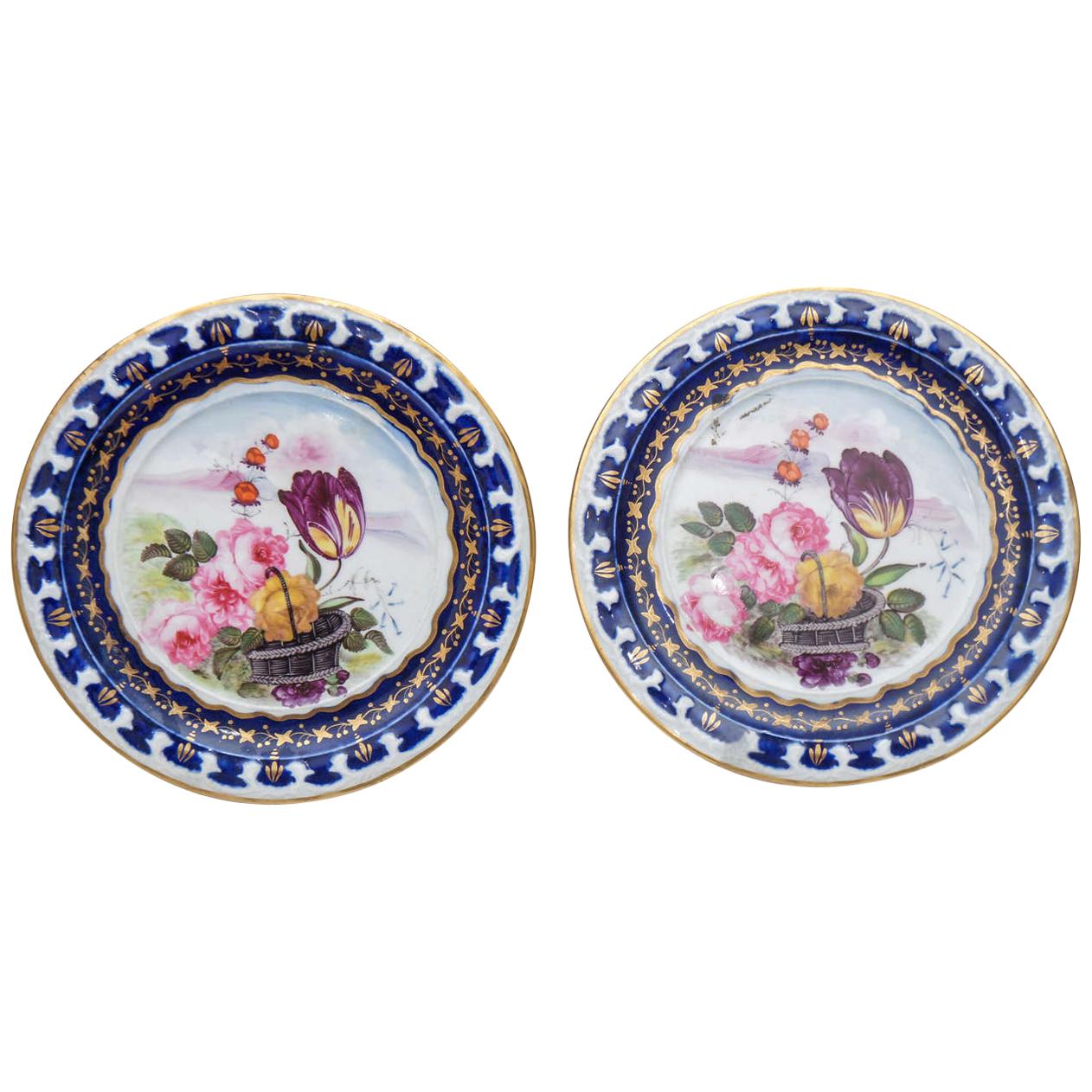 Pair of Vieux Paris Small Decorative Plates For Sale