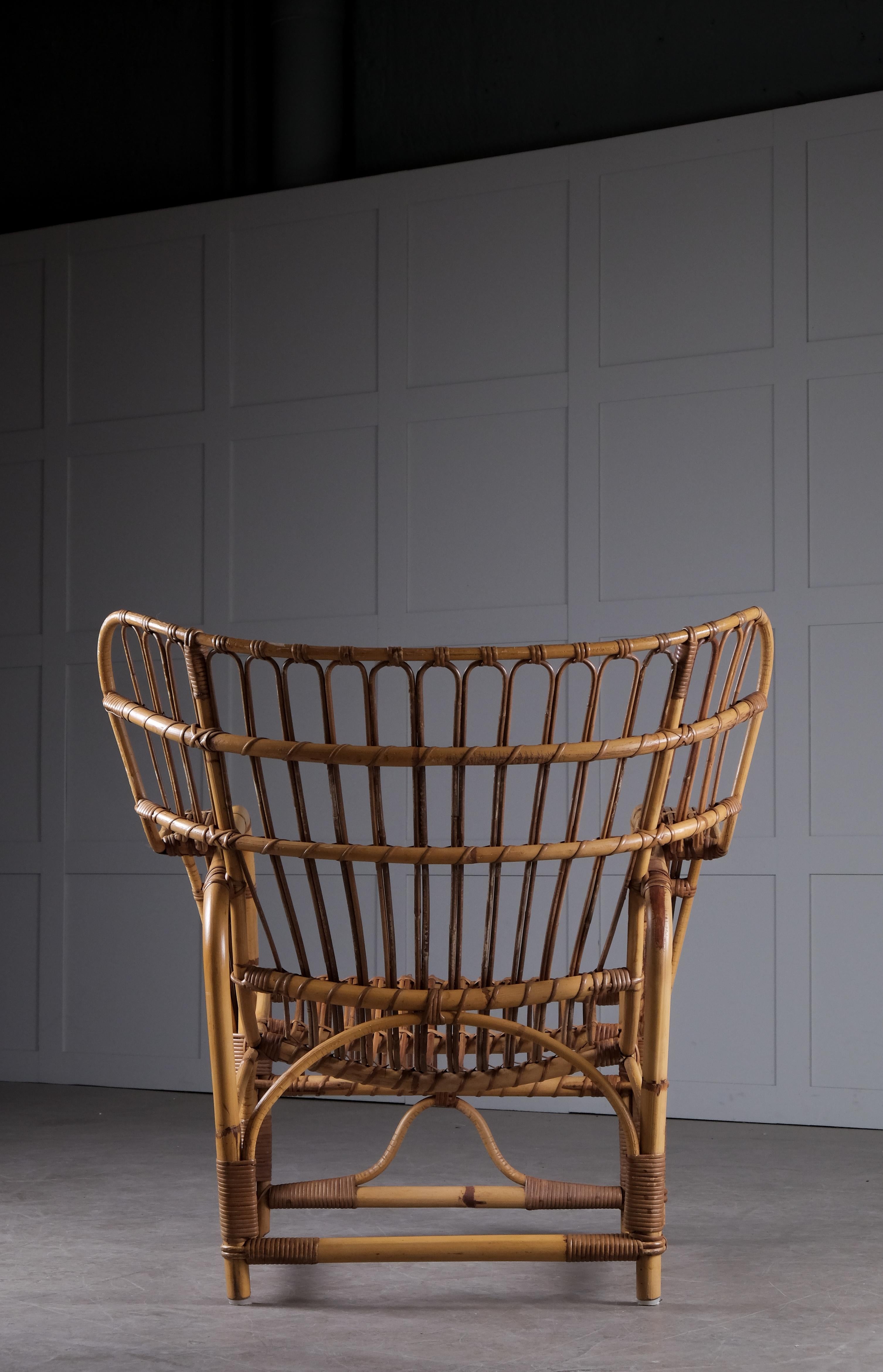 Scandinavian Modern Pair of Viggo Boesen Easy Chairs, 1960s