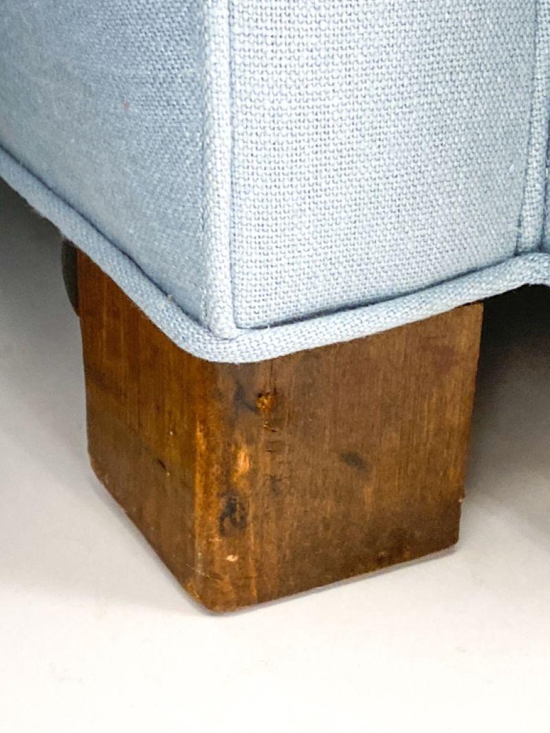 Coppia di sedie da salotto danesi in stile Viggo Boesen, circa anni '50 in vendita 2