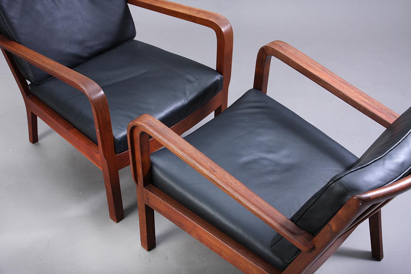 Pair of Vilhelm Lauritzen Low Armchairs in Cuba Mahogany, 1928-1930 In Good Condition For Sale In Vejle, DK