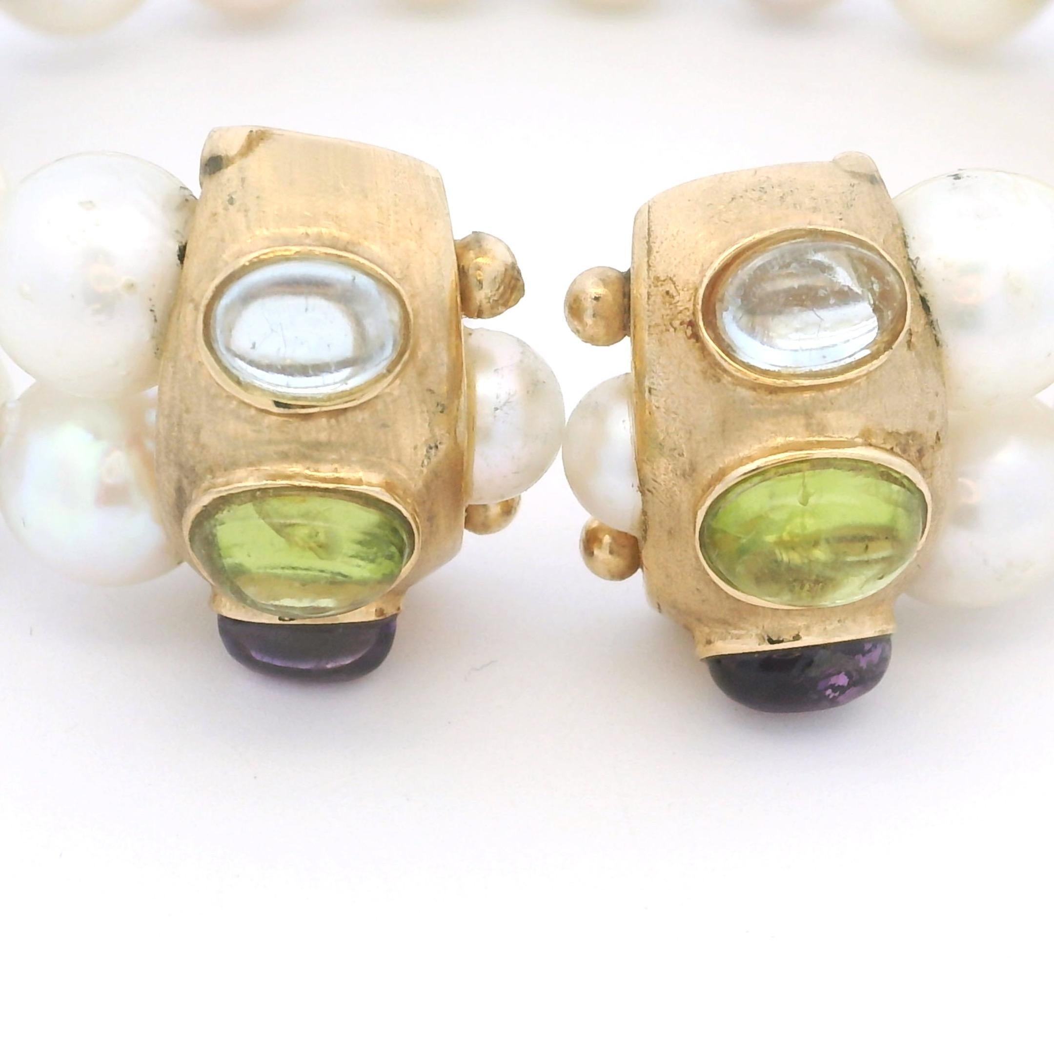 Paar Vintage 14K Gelbgold Süßwasserperlen & Multi-Edelsteine Cabochon-Armband im Angebot 4
