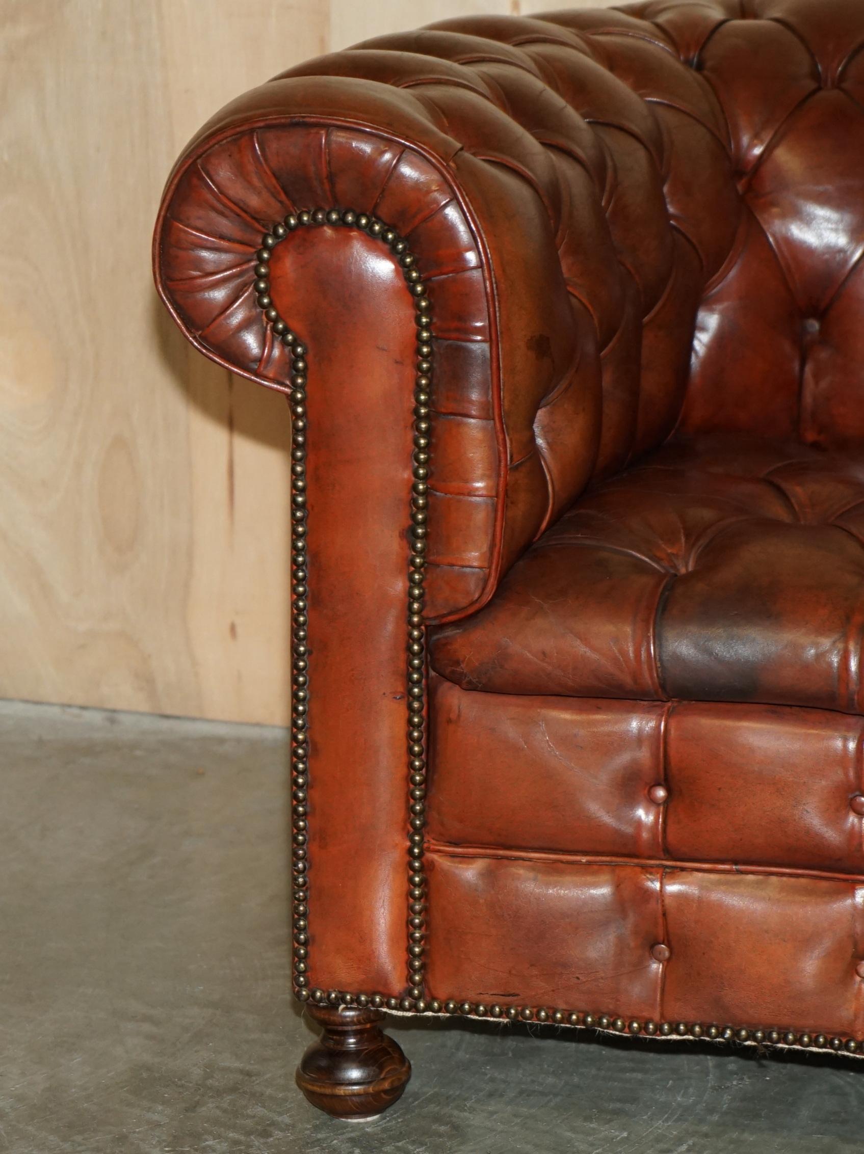 PAIR OF VINTAGE 1920 FULLY COIL SPRUNG BROWN LEATHER CHESTERFIELD CLUB ARMCHAIRs For Sale 8