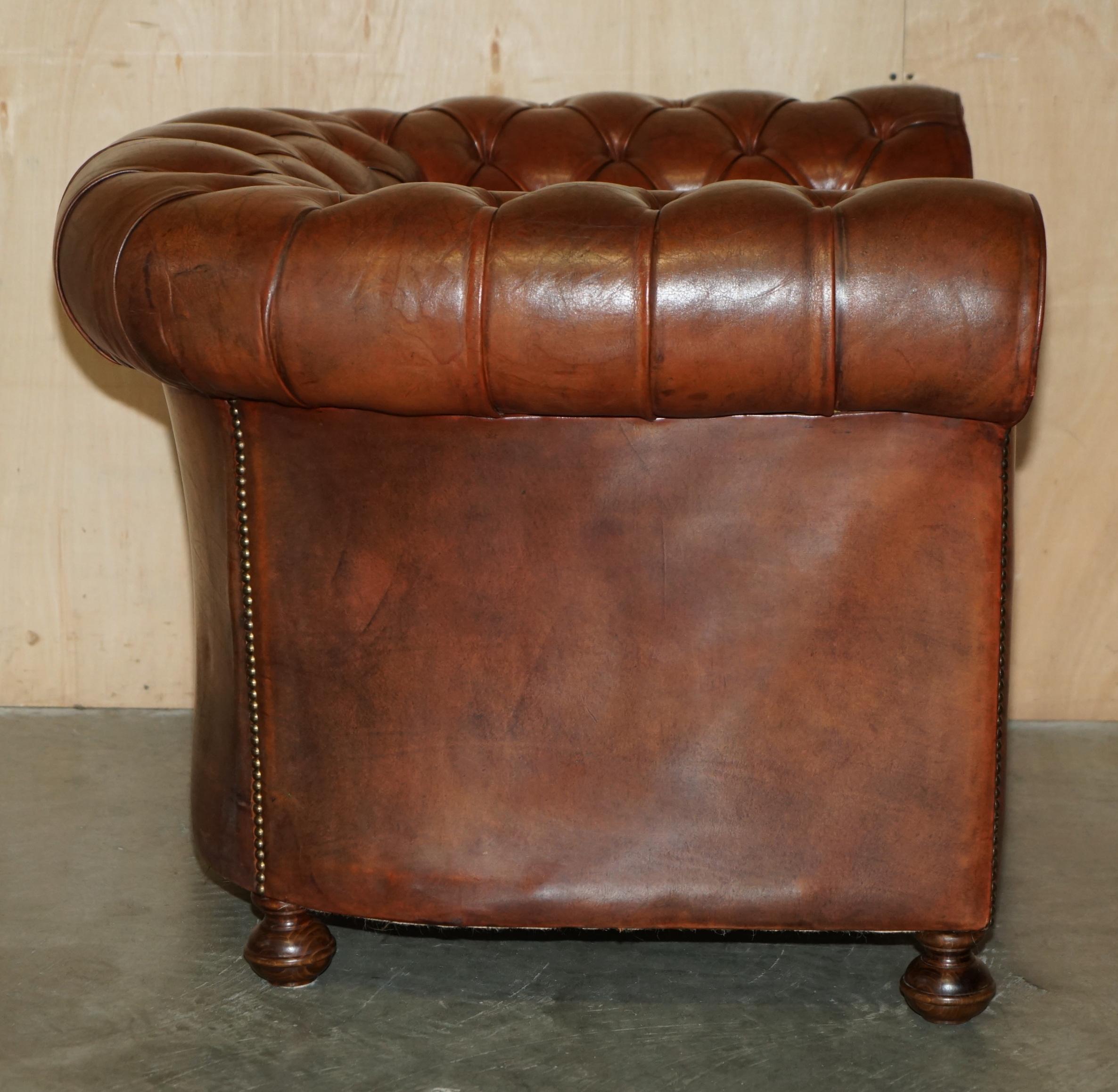 PAIR OF VINTAGE 1920 FULLY COIL SPRUNG BROWN LEATHER CHESTERFIELD CLUB ARMCHAIRs For Sale 11