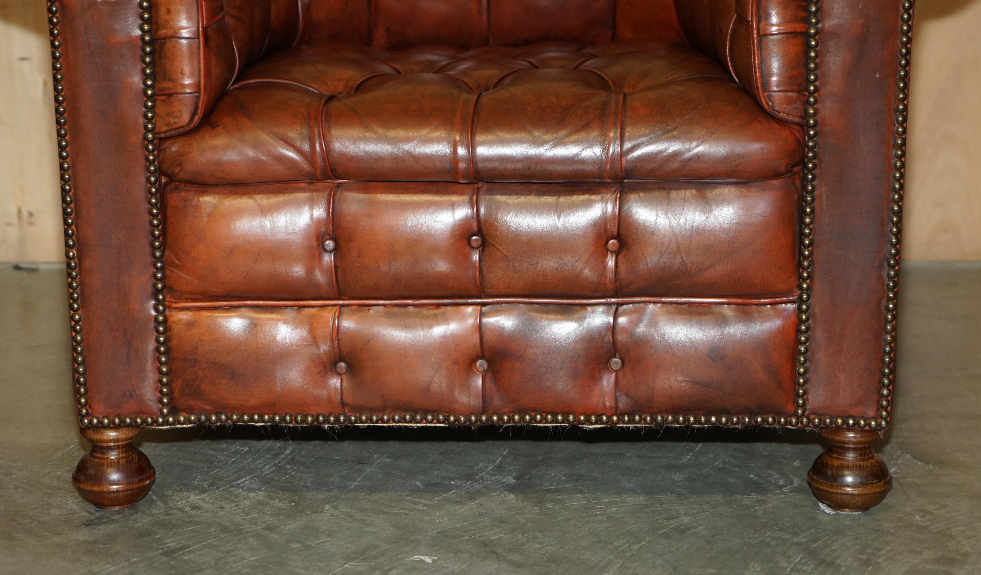 English PAIR OF VINTAGE 1920 FULLY COIL SPRUNG BROWN LEATHER CHESTERFIELD CLUB ARMCHAIRs For Sale
