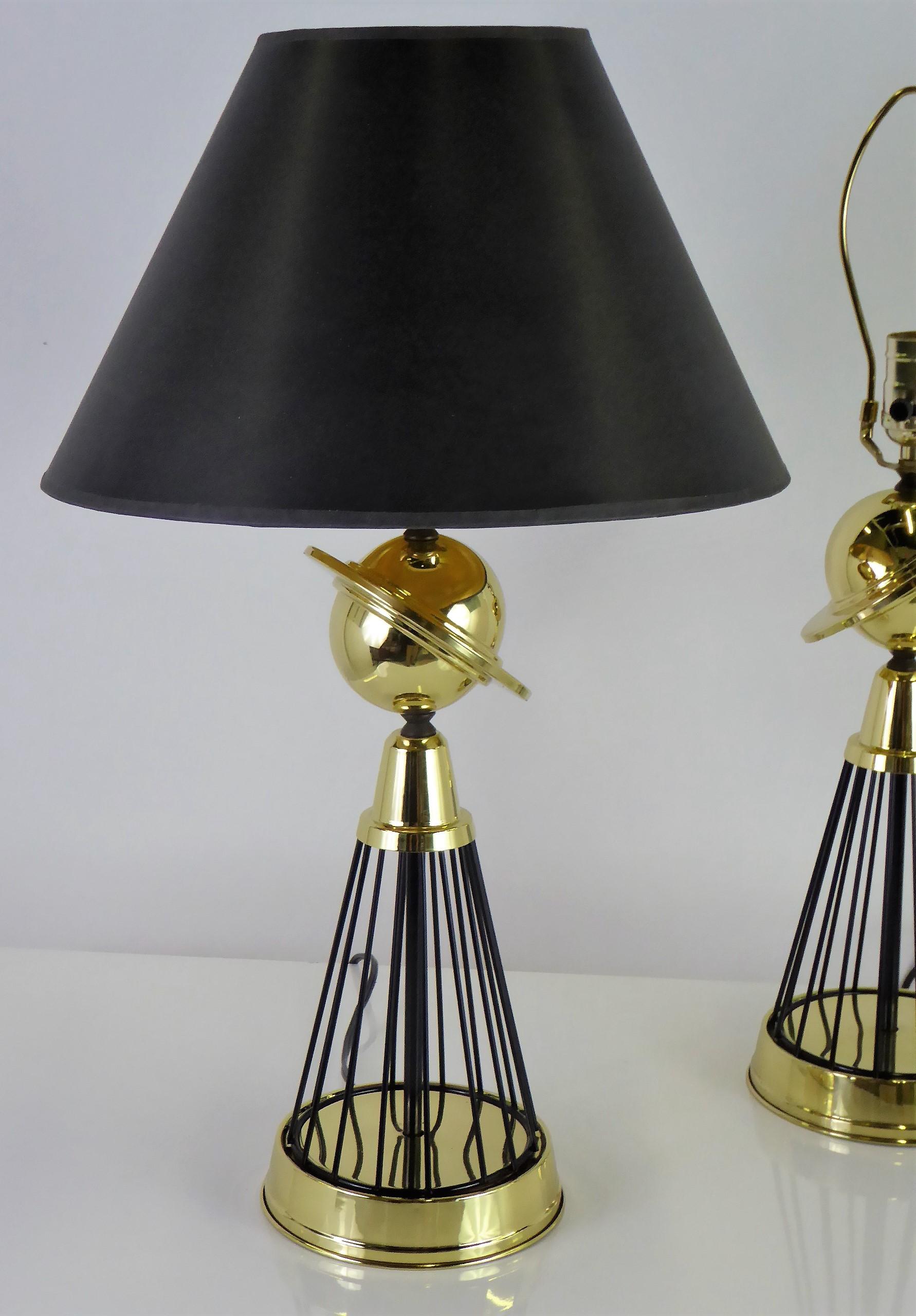 Pair of Vintage 1940s Brass and Wire Saturn Table Lamps 1